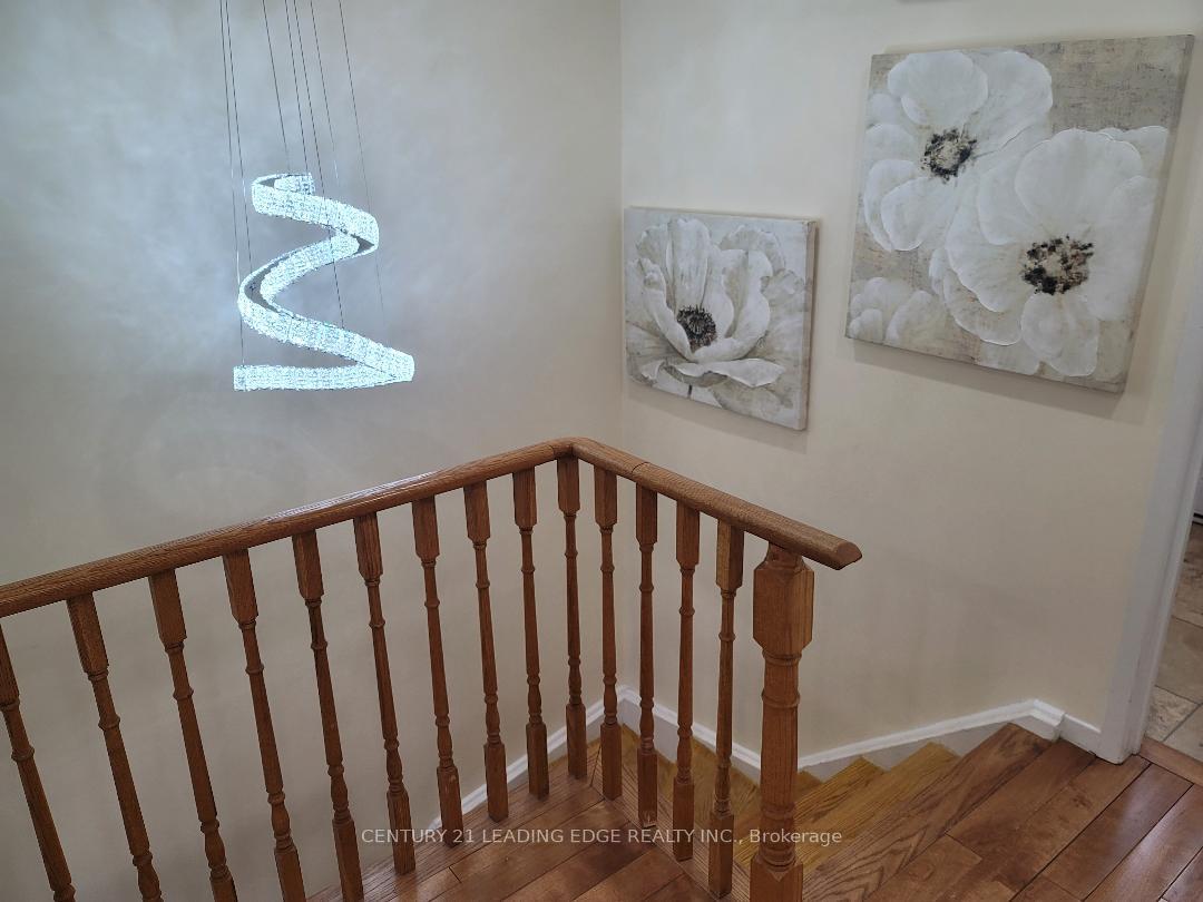 Photo 23 of 2259 Munn's Avenue, Oakville, River Oaks — HOMEH