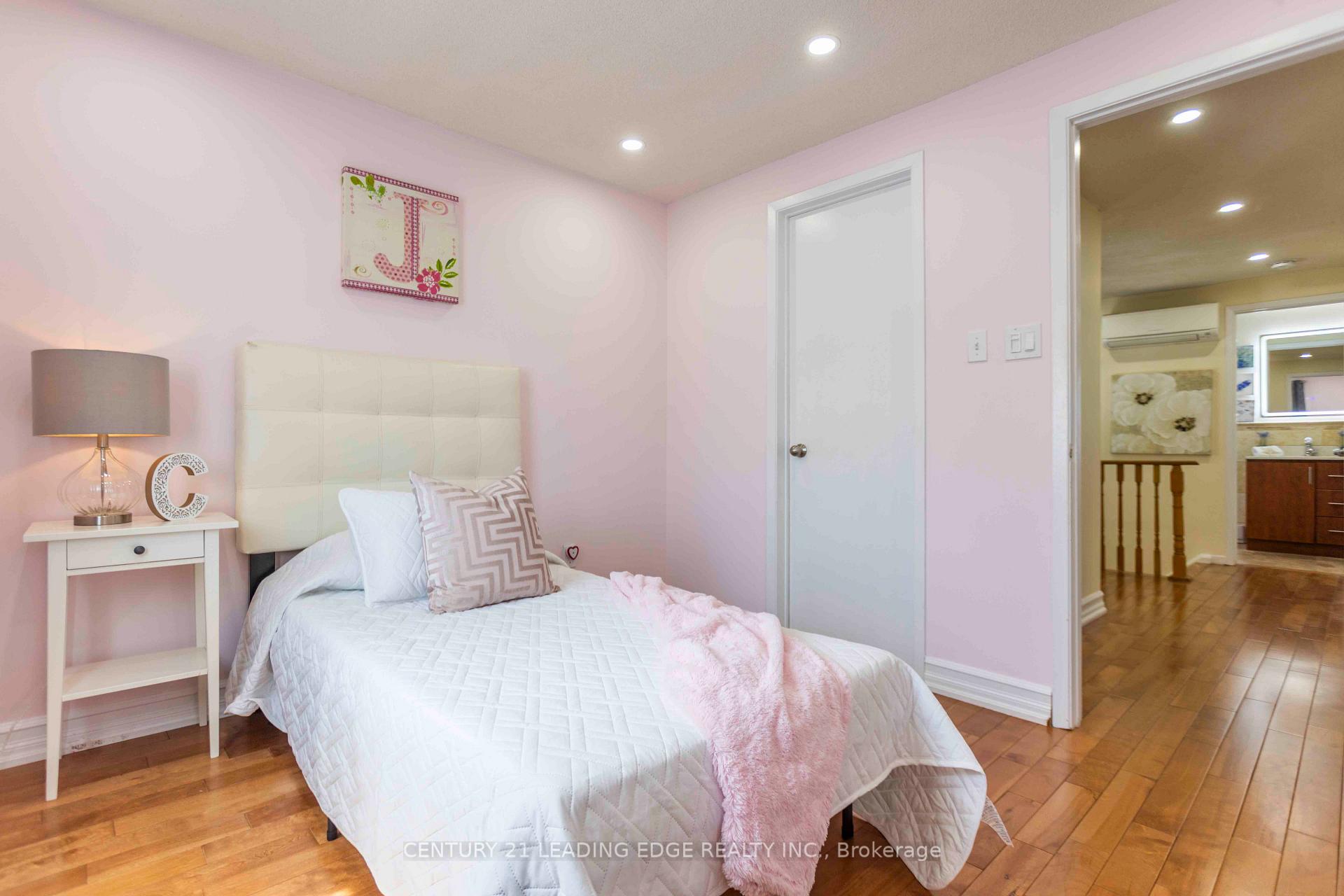Photo 31 of 2259 Munn's Avenue, Oakville, River Oaks — HOMEH