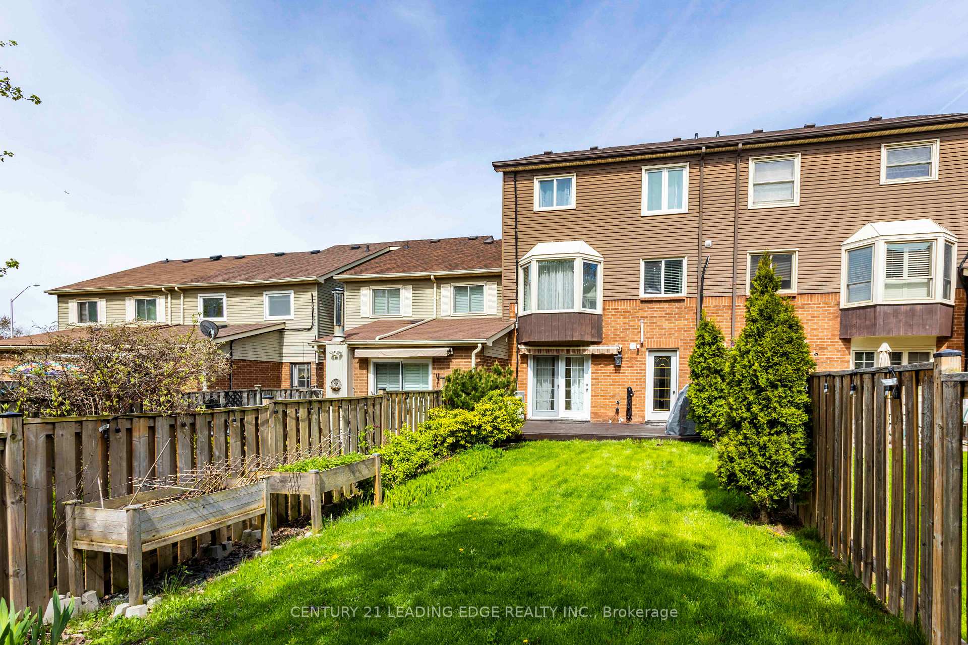 Photo 38 of 2259 Munn's Avenue, Oakville, River Oaks — HOMEH