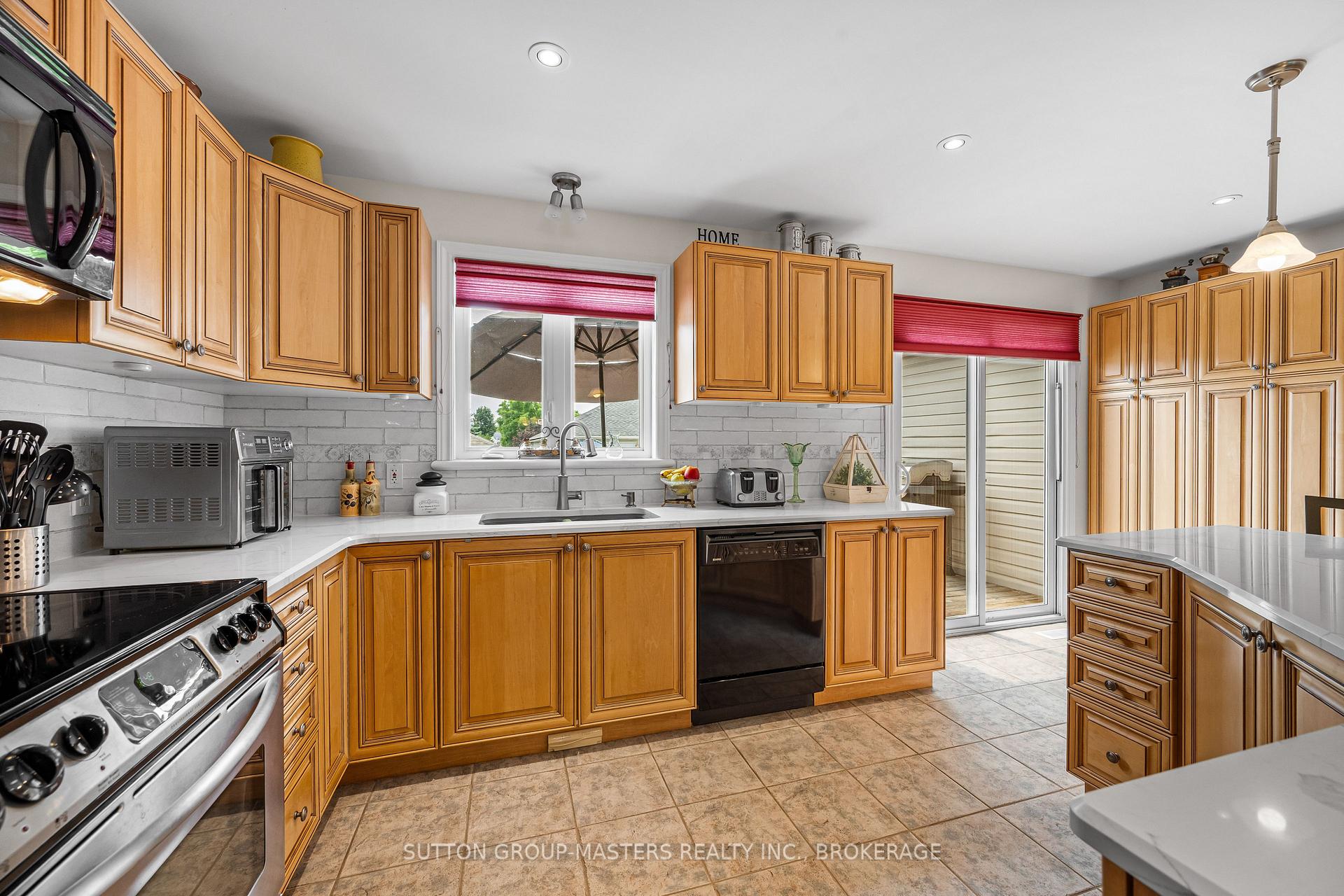 Photo 19 of 167 Bradstone Street, Kingston, City Northwest — HOMEH