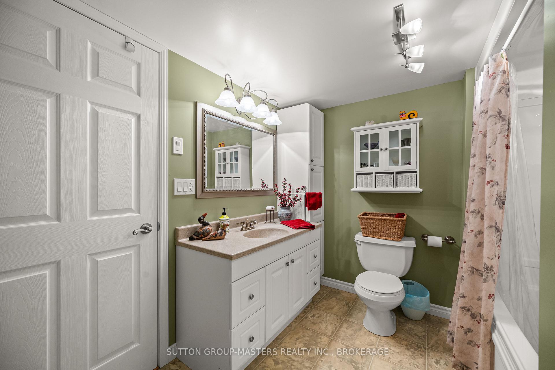 Photo 33 of 167 Bradstone Street, Kingston, City Northwest — HOMEH