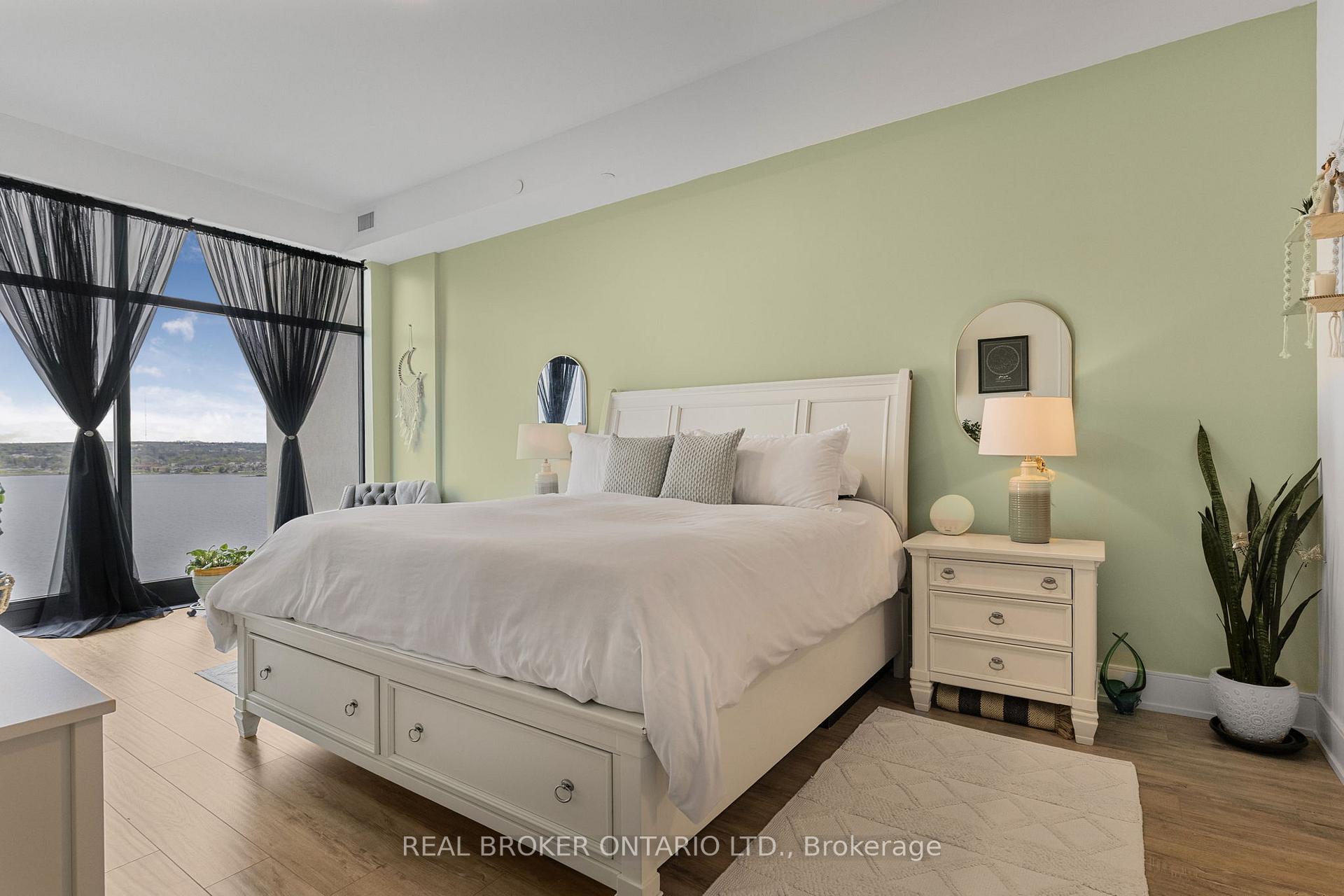 Photo 17 of Unit PH 3, 185 Dunlop Street E, Barrie, Lakeshore — HOMEH