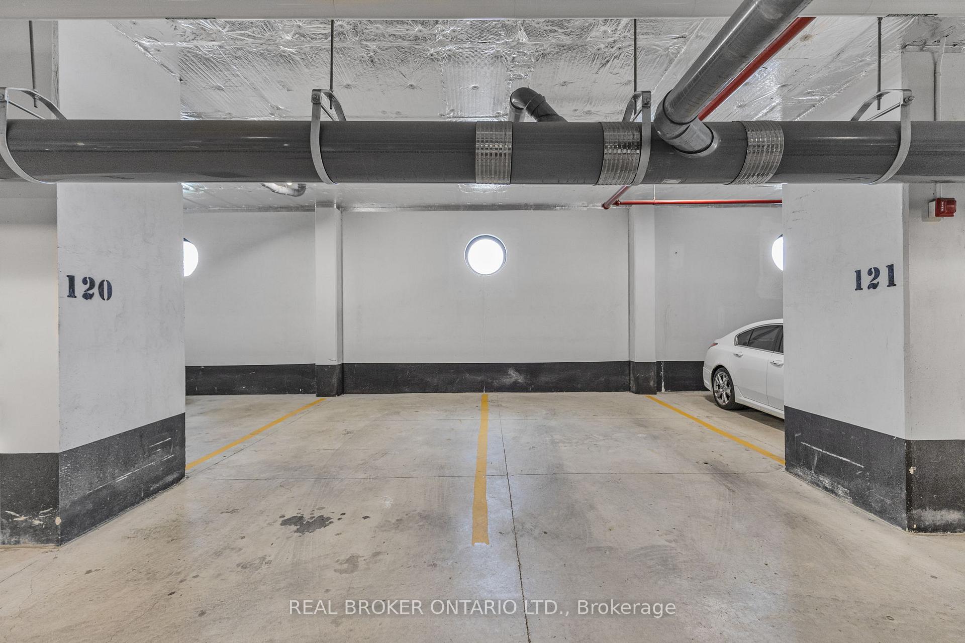 Photo 46 of Unit PH 3, 185 Dunlop Street E, Barrie, Lakeshore — HOMEH