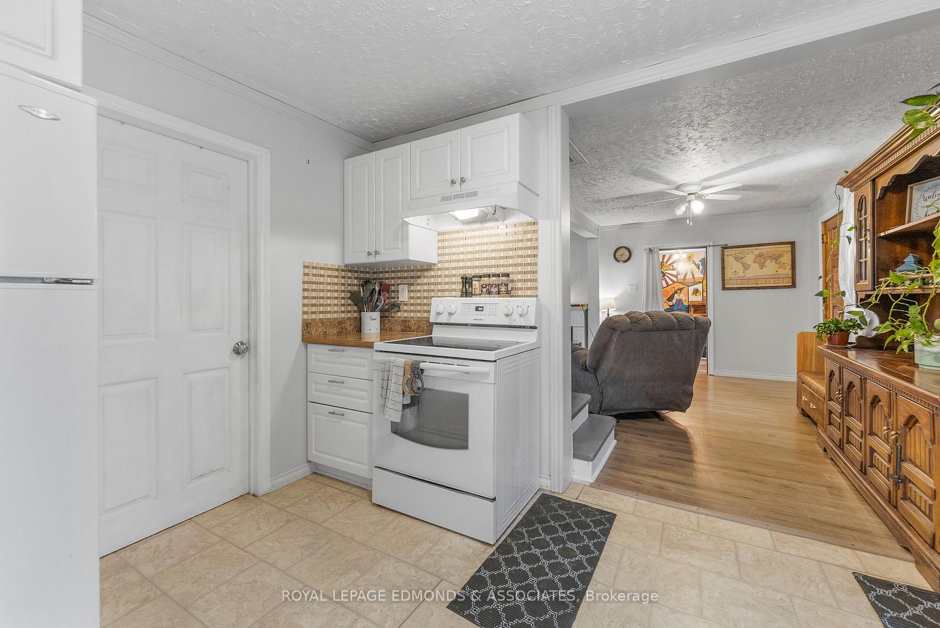 Photo 13 of 249 Wilfred Street, Pembroke, Pembroke — HOMEH