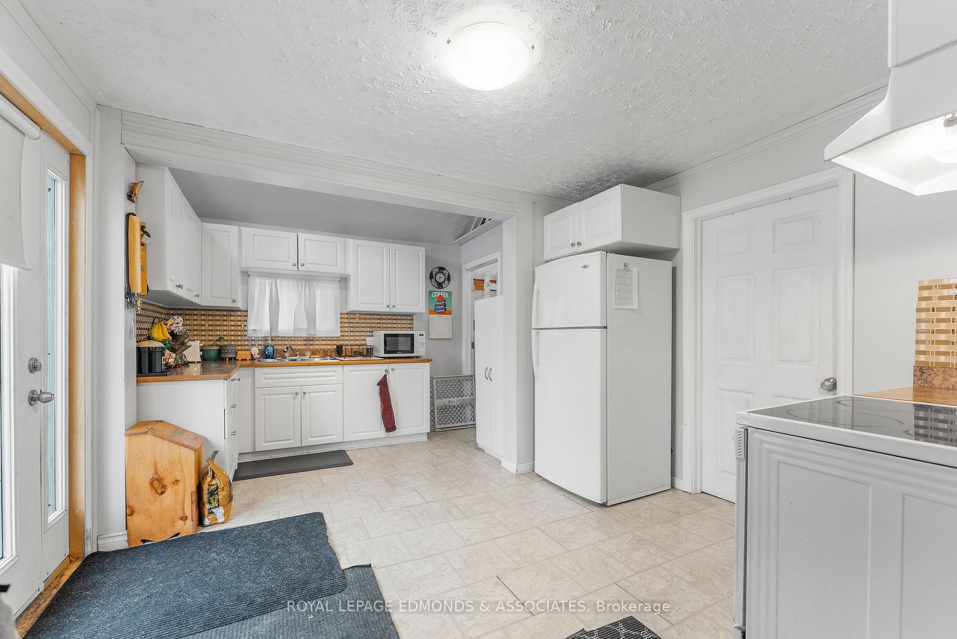 Photo 16 of 249 Wilfred Street, Pembroke, Pembroke — HOMEH