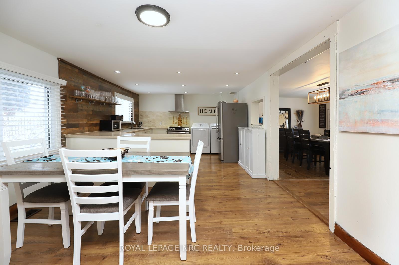 Photo 9 of 1 John Avenue, Brant, Paris — HOMEH