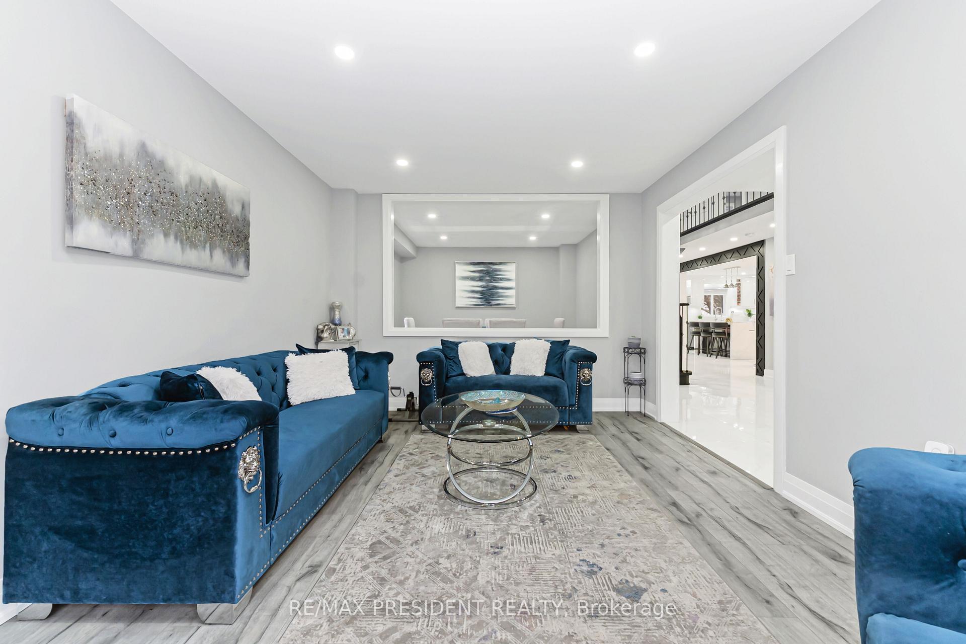 Photo 6 of 212 Wedgewood Drive, Cambridge, Southwood - Kinbridge — HOMEH
