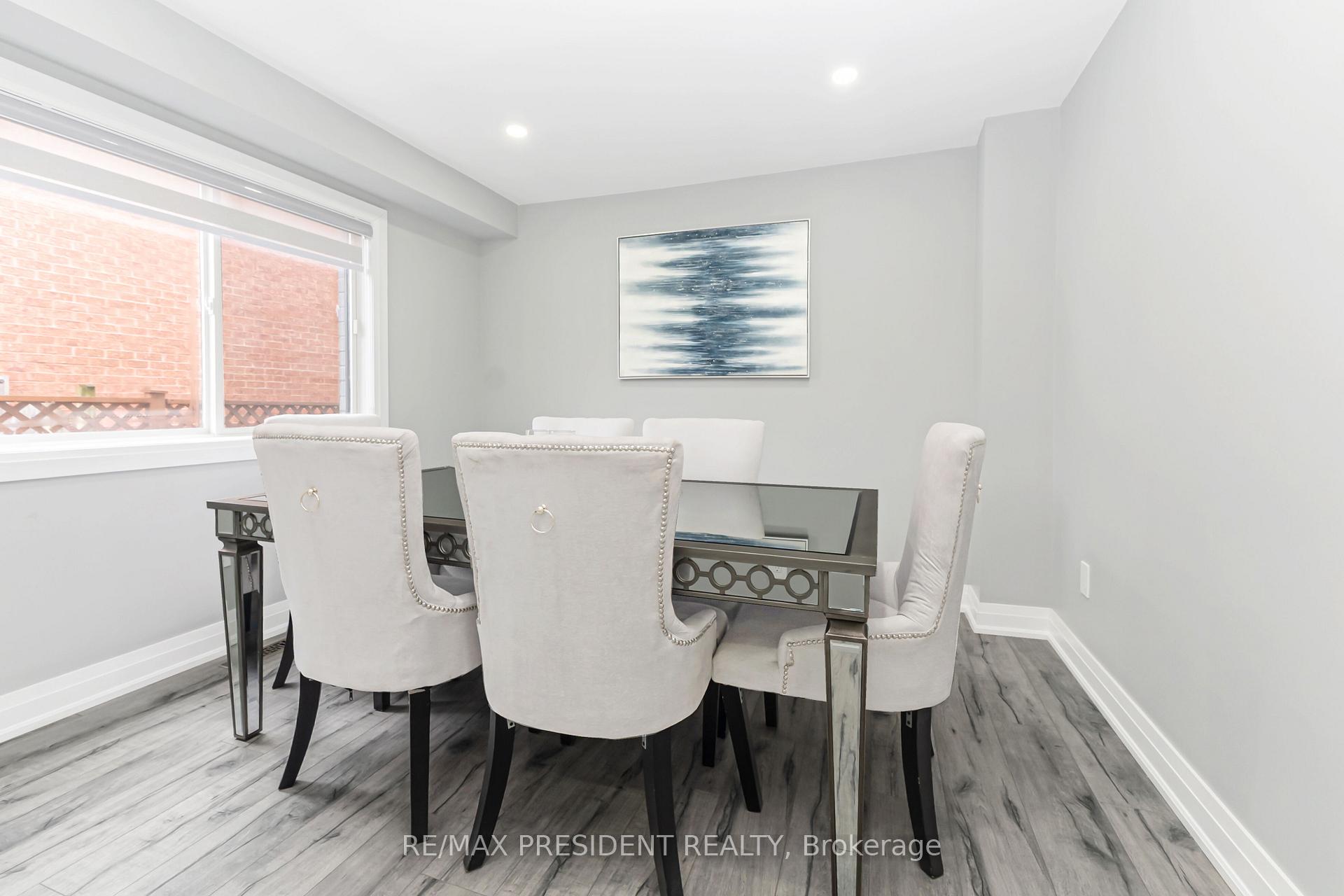 Photo 11 of 212 Wedgewood Drive, Cambridge, Southwood - Kinbridge — HOMEH