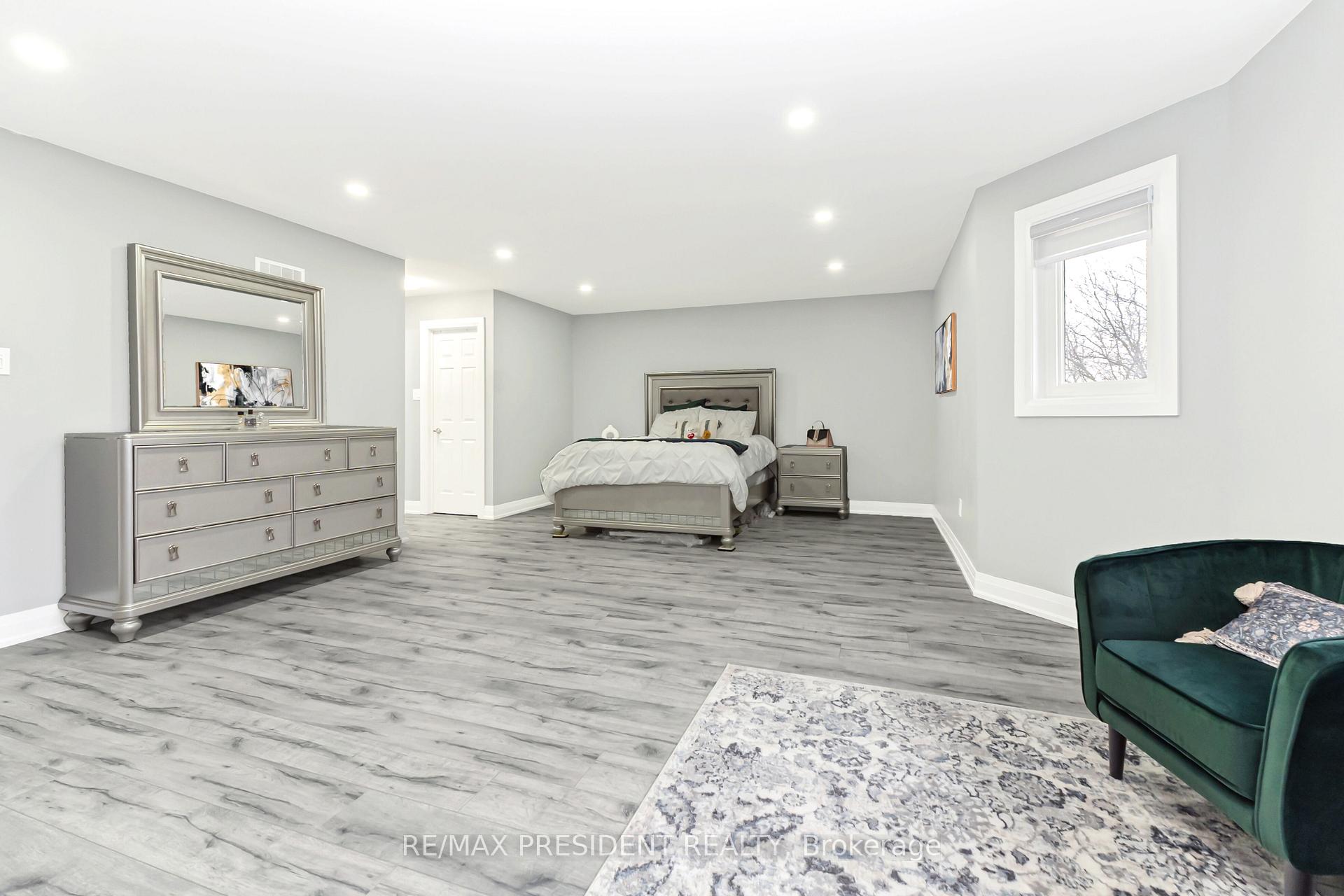 Photo 27 of 212 Wedgewood Drive, Cambridge, Southwood - Kinbridge — HOMEH
