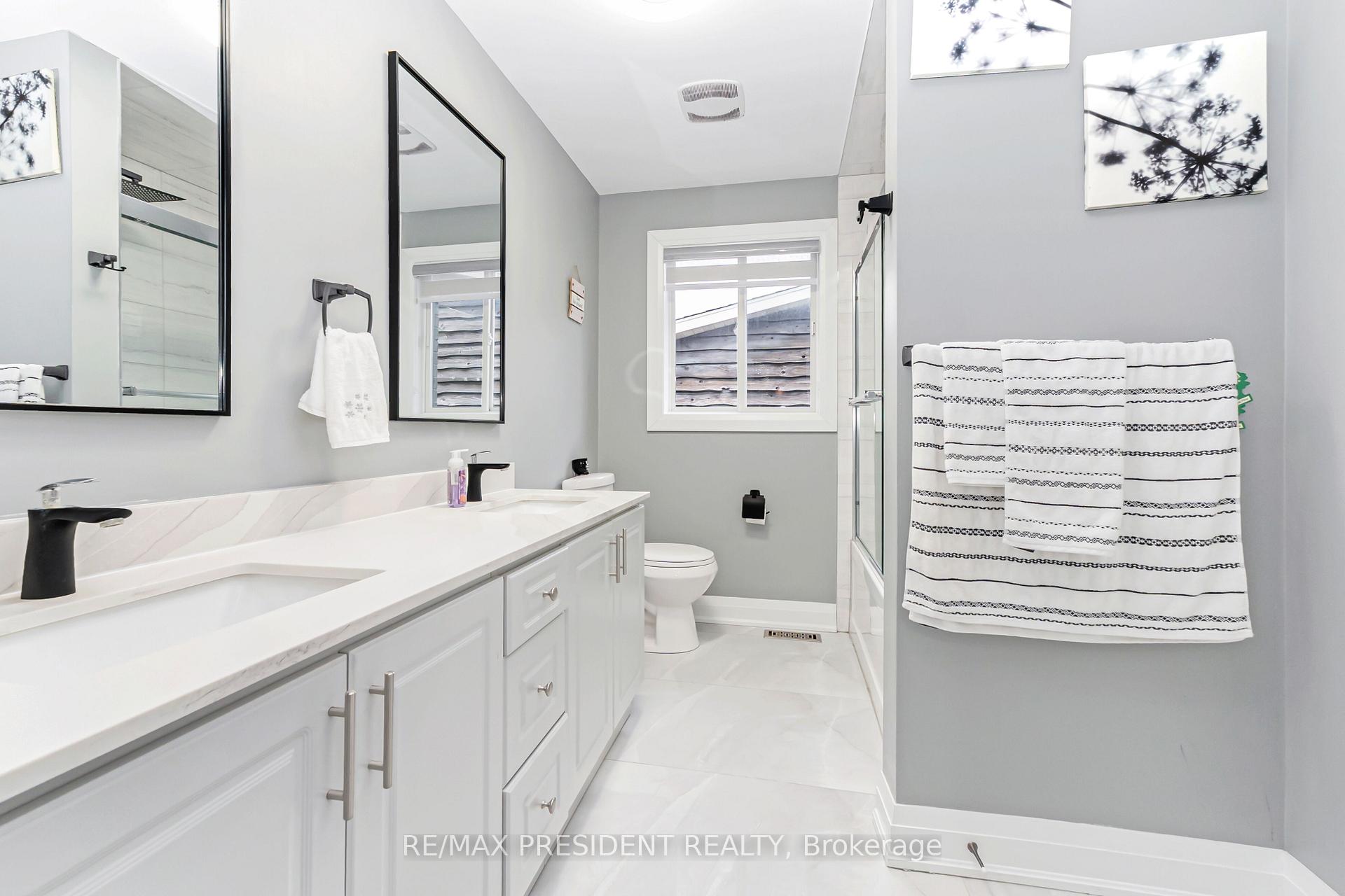 Photo 36 of 212 Wedgewood Drive, Cambridge, Southwood - Kinbridge — HOMEH