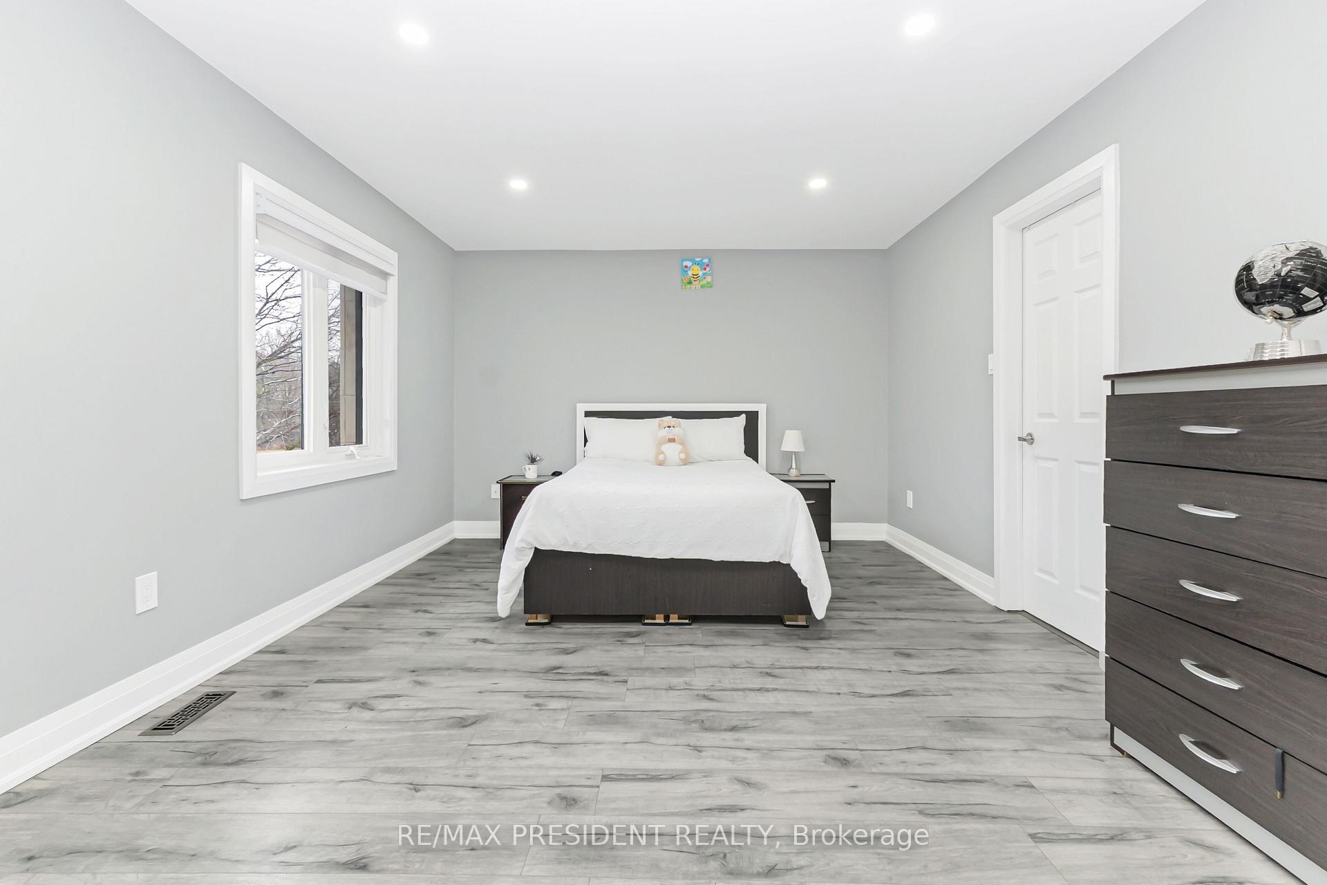 Photo 37 of 212 Wedgewood Drive, Cambridge, Southwood - Kinbridge — HOMEH