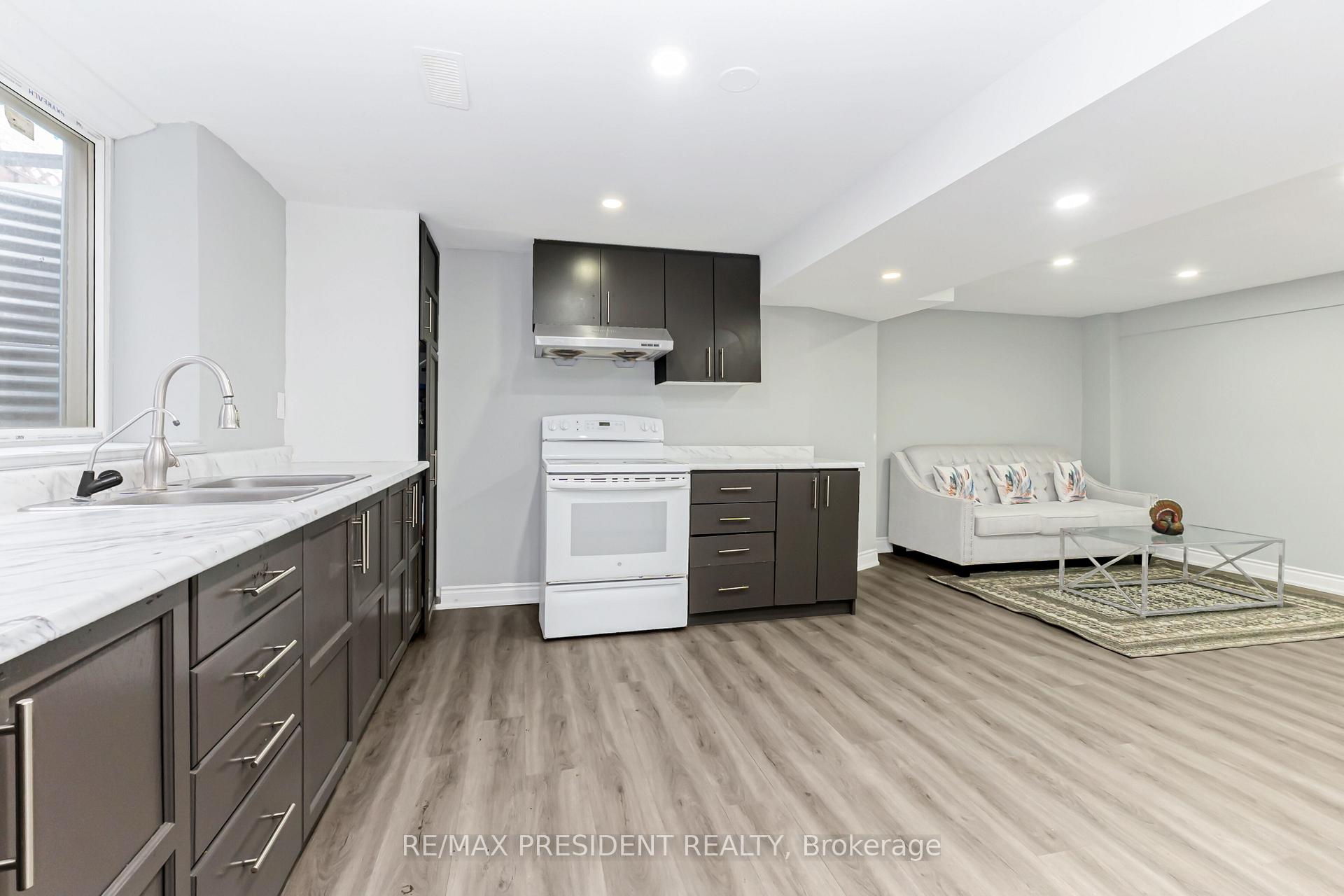 Photo 43 of 212 Wedgewood Drive, Cambridge, Southwood - Kinbridge — HOMEH
