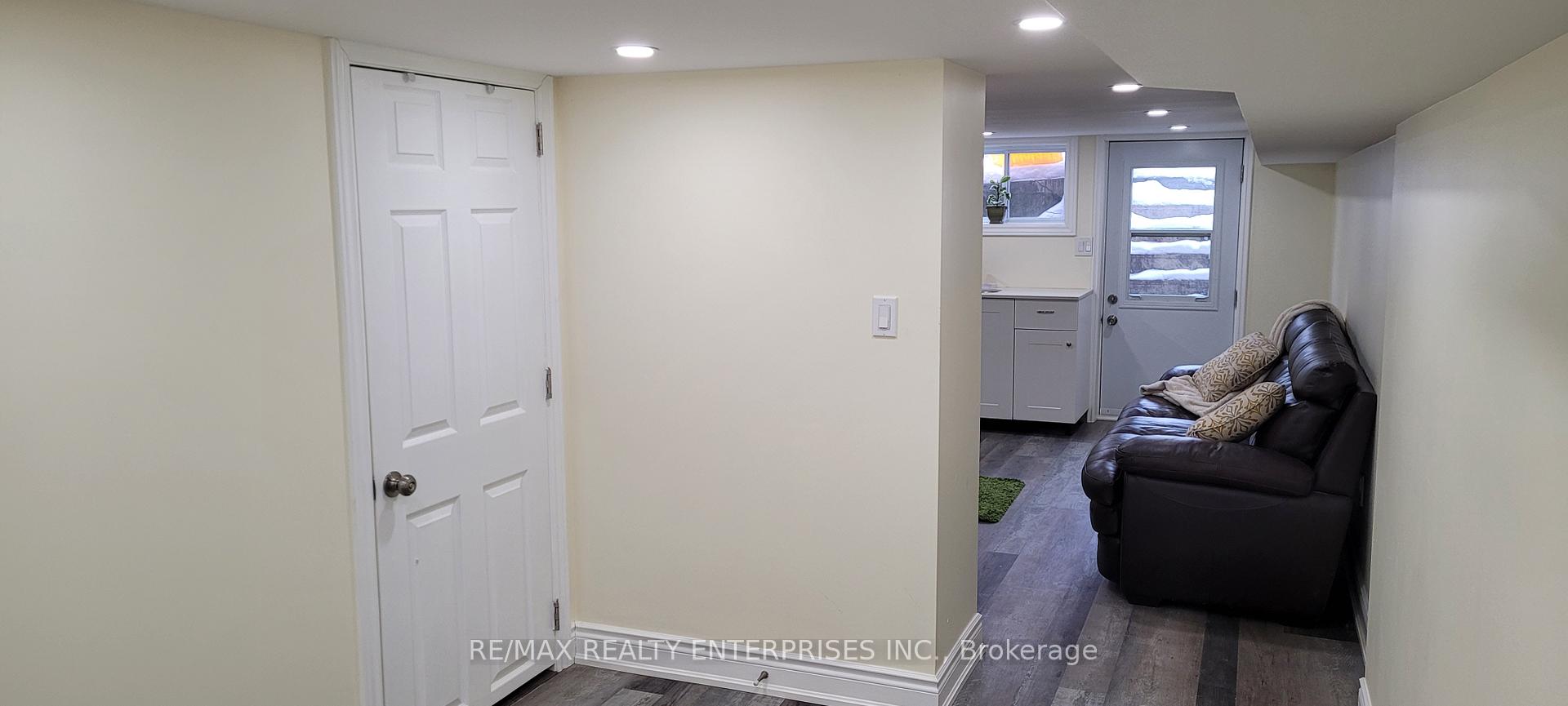 Photo 5 of 65A Chambers Avenue, Toronto, Weston-Pellam Park — HOMEH
