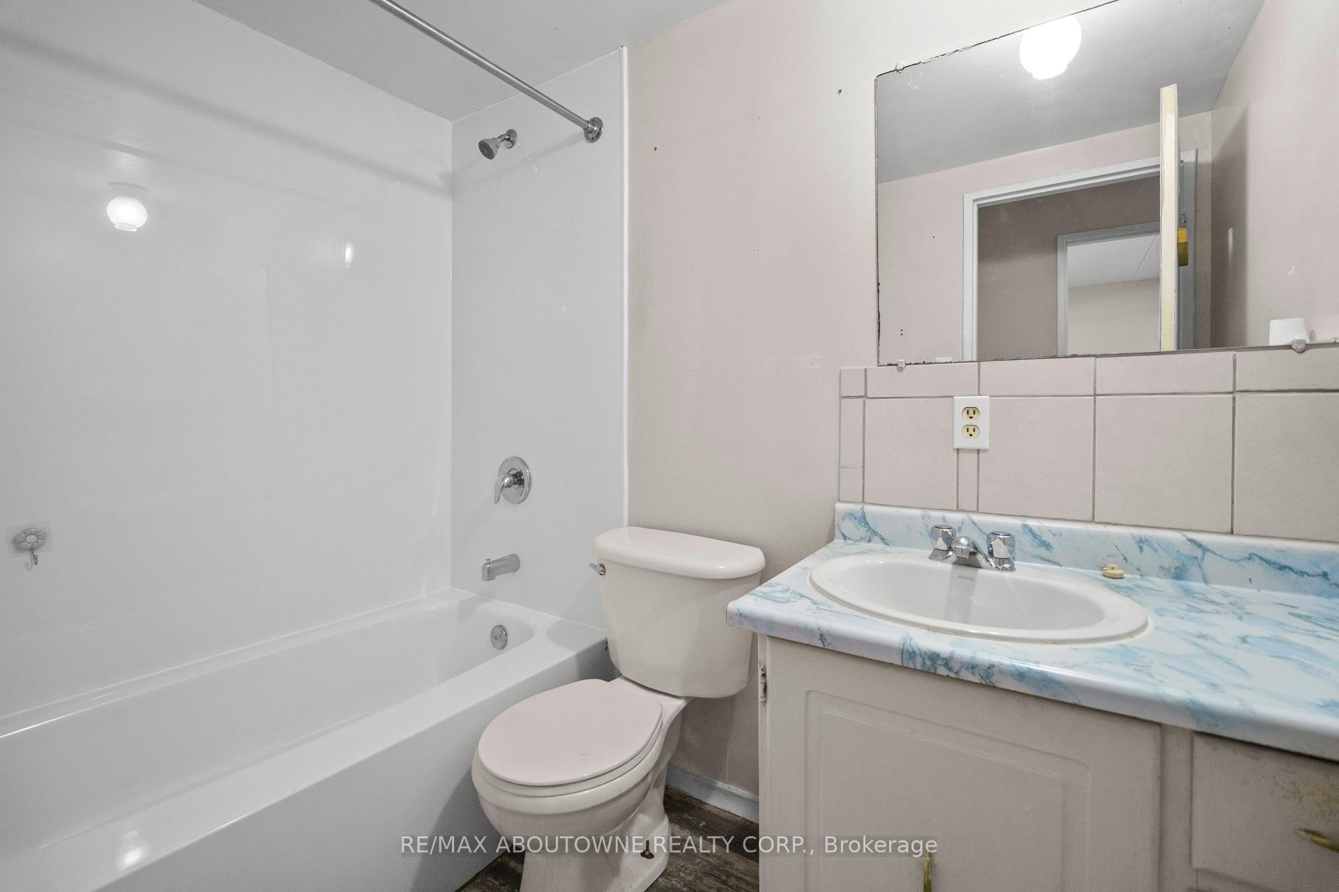 Photo 10 of 73 Taylor Avenue, Chatham-Kent — HOMEH