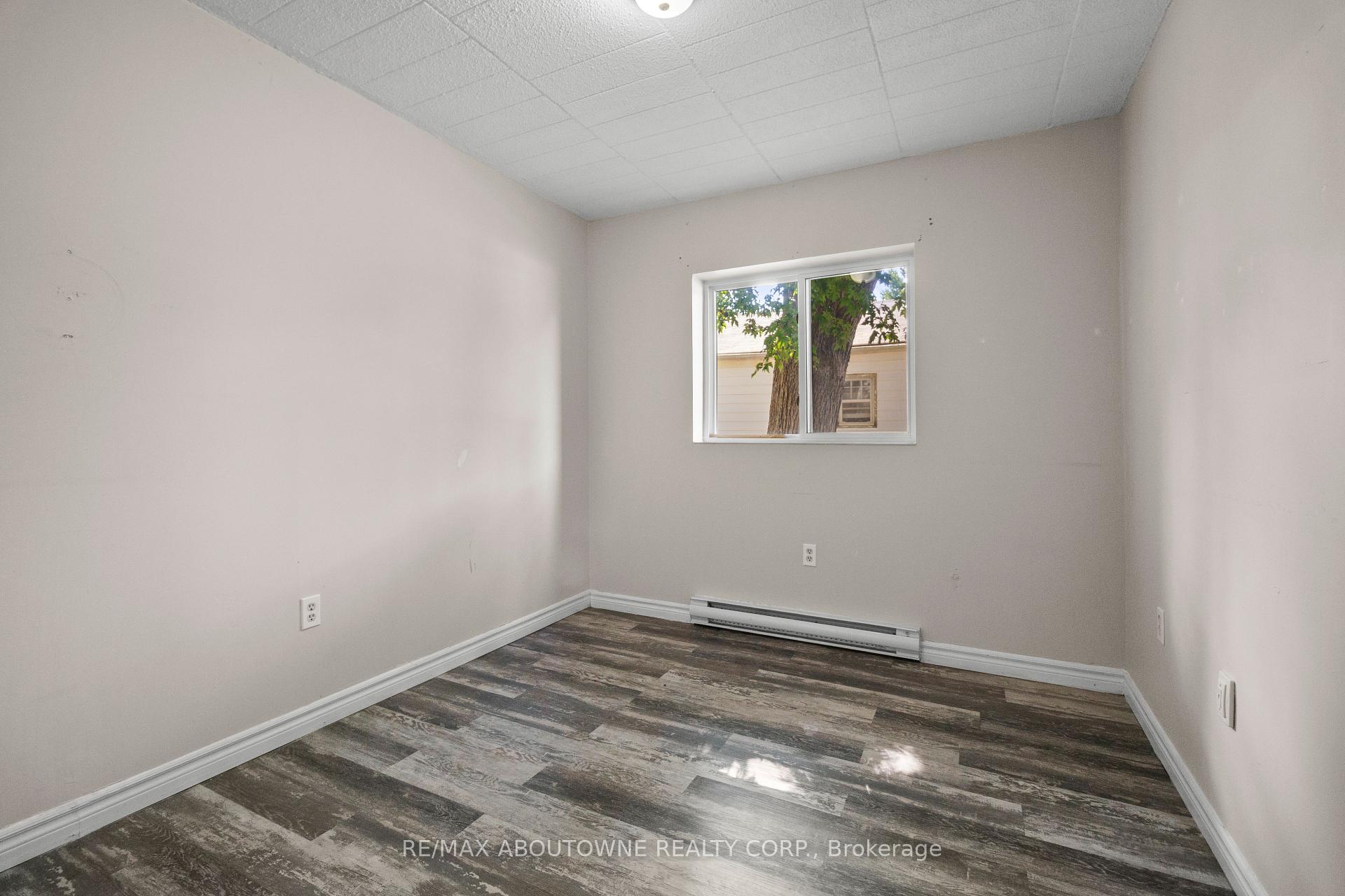 Photo 11 of 73 Taylor Avenue, Chatham-Kent — HOMEH