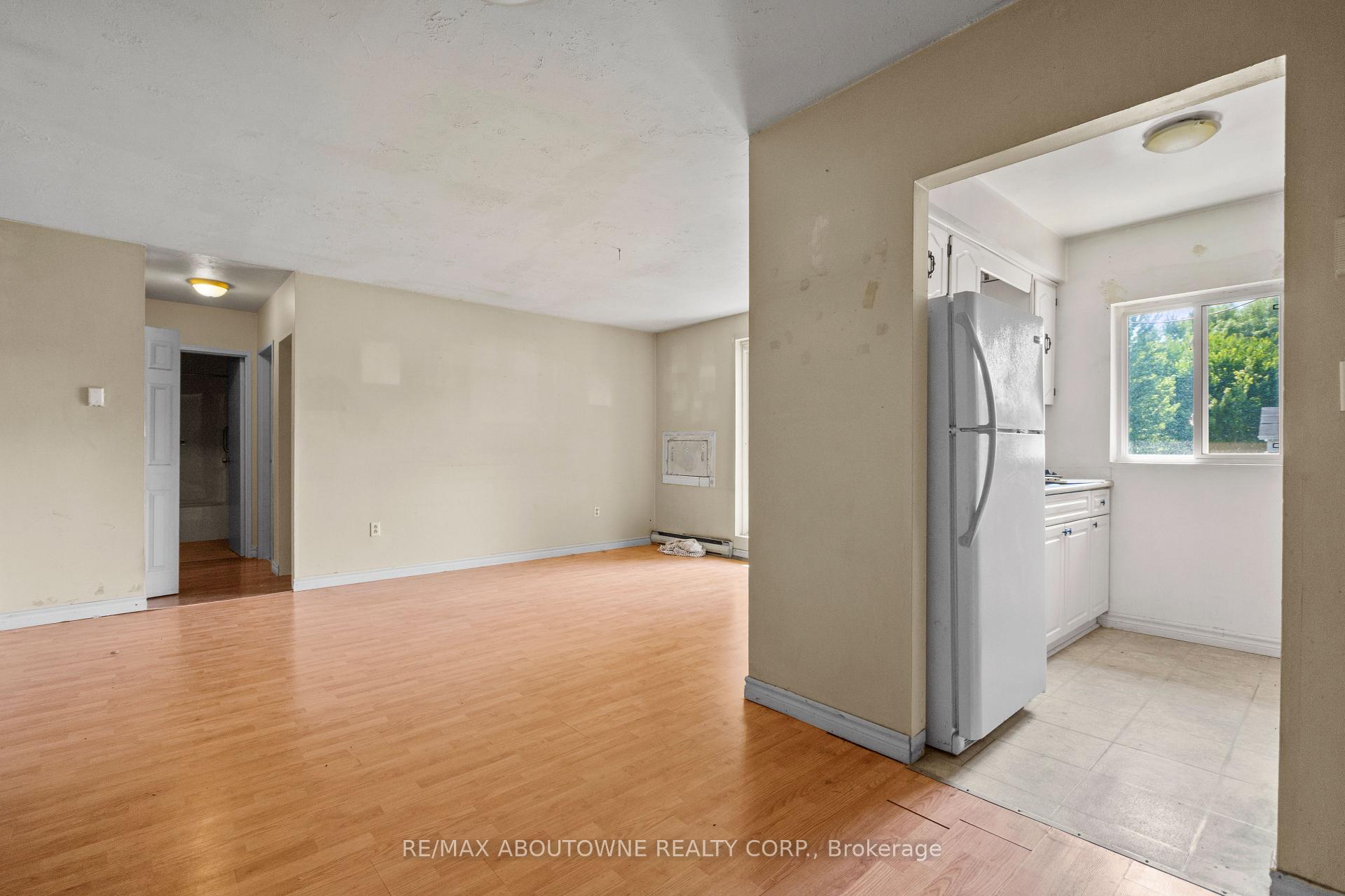 Photo 21 of 73 Taylor Avenue, Chatham-Kent — HOMEH
