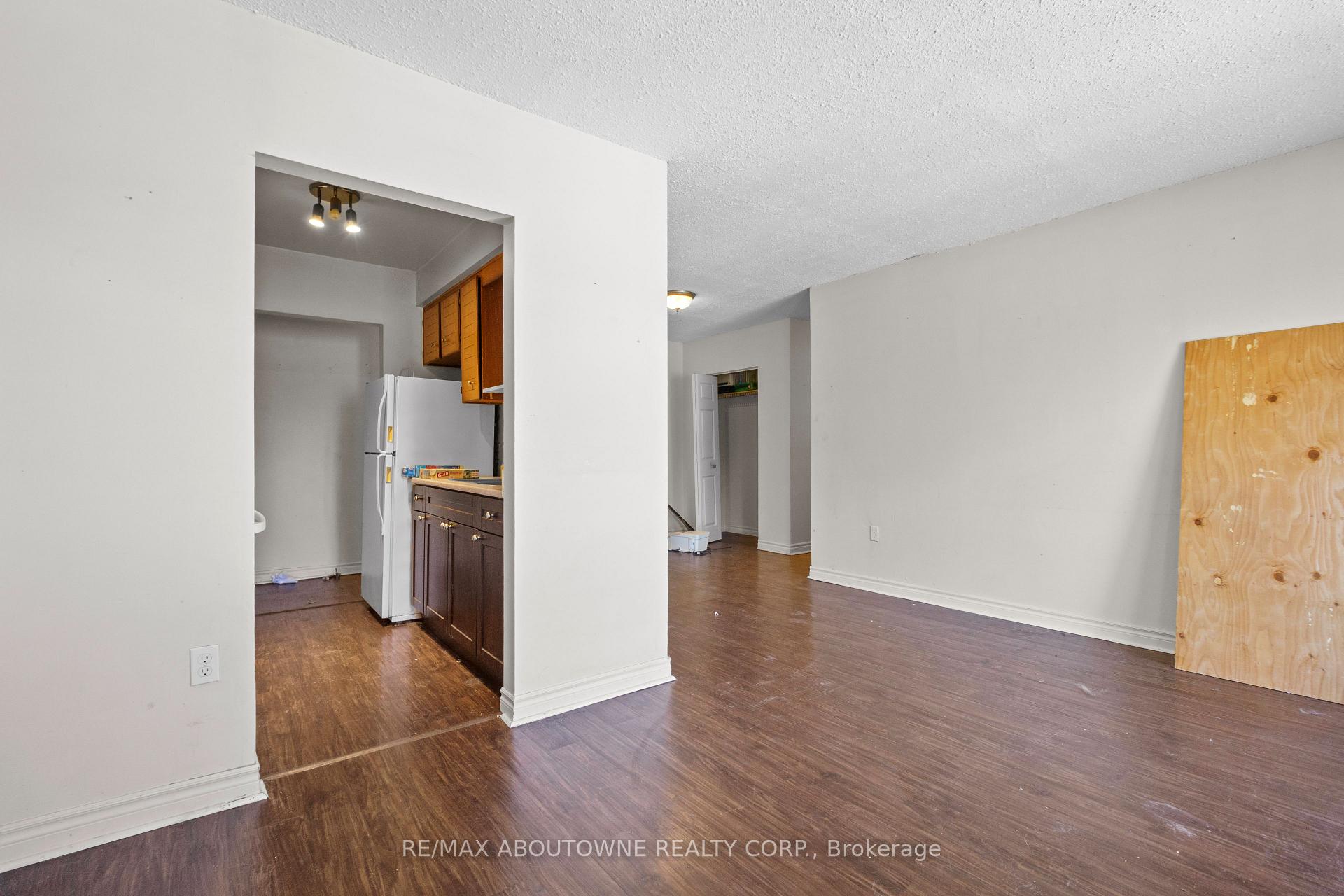Photo 32 of 73 Taylor Avenue, Chatham-Kent — HOMEH