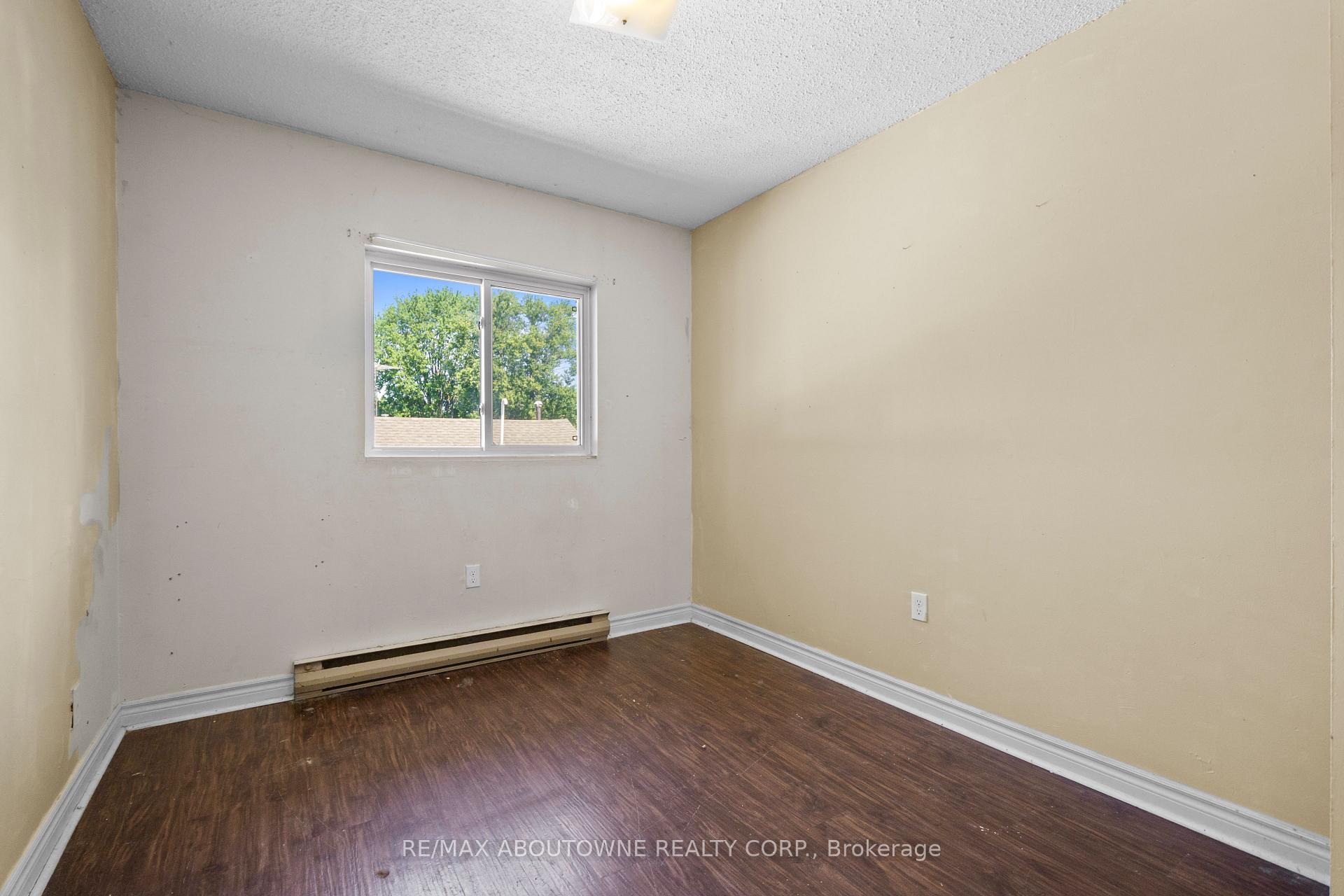 Photo 36 of 73 Taylor Avenue, Chatham-Kent — HOMEH