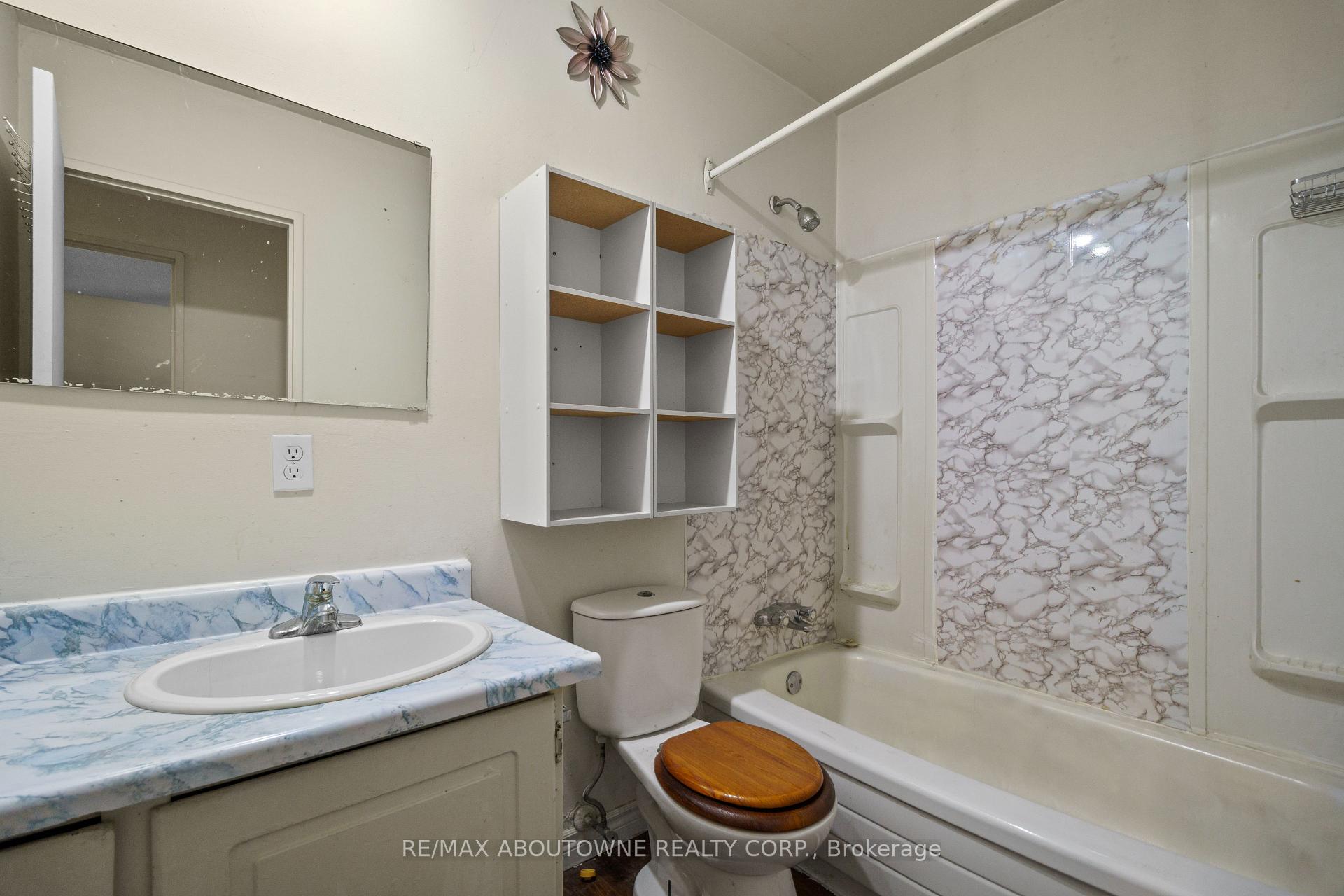 Photo 38 of 73 Taylor Avenue, Chatham-Kent — HOMEH