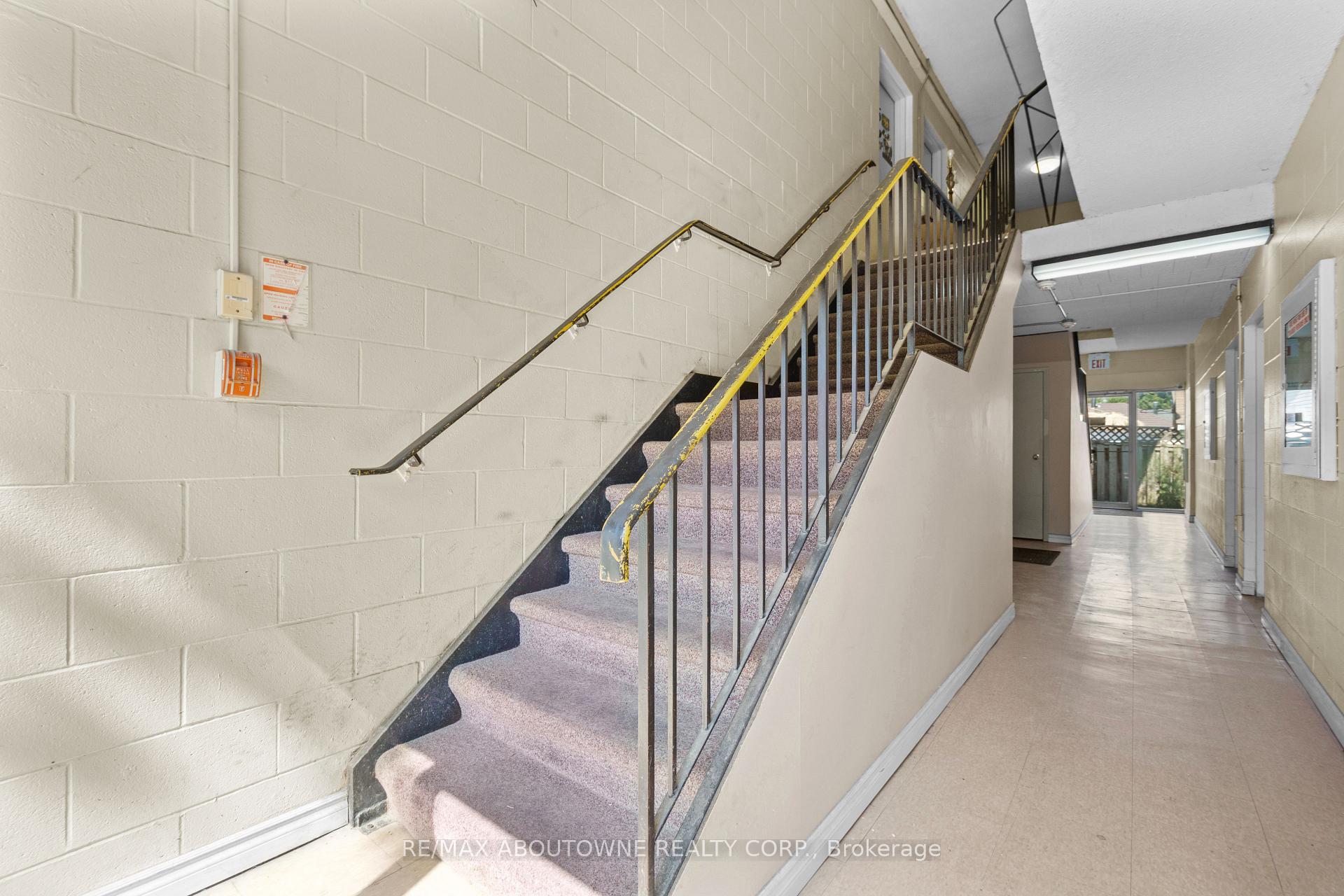 Photo 40 of 73 Taylor Avenue, Chatham-Kent — HOMEH