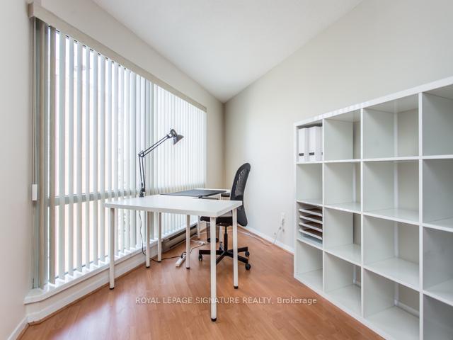 Photo 14 of Unit 1007, 1001 Bay Street, Toronto, Bay Street Corridor — HOMEH