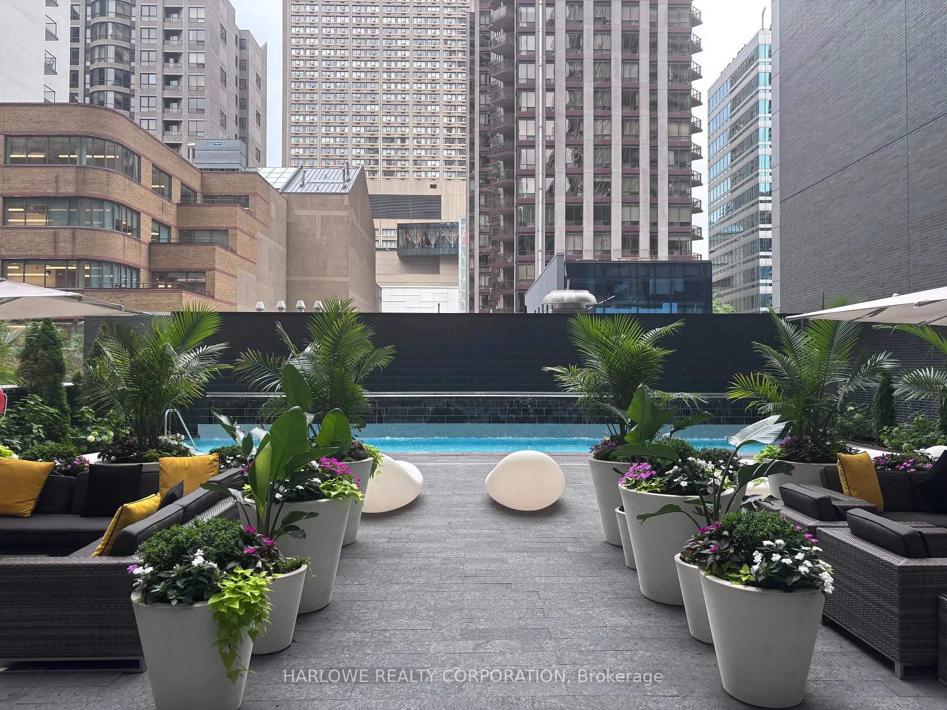 Photo 11 of Unit 4005, 42 Charles Street E, Toronto, Church-Yonge Corridor — HOMEH