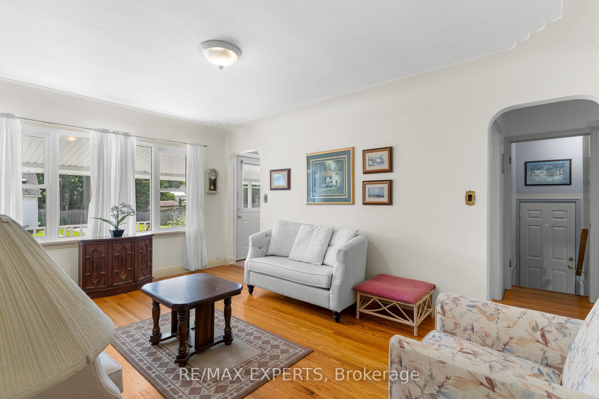Photo 13 of 5583 Hillside Avenue, Niagara Falls, Hospital — HOMEH
