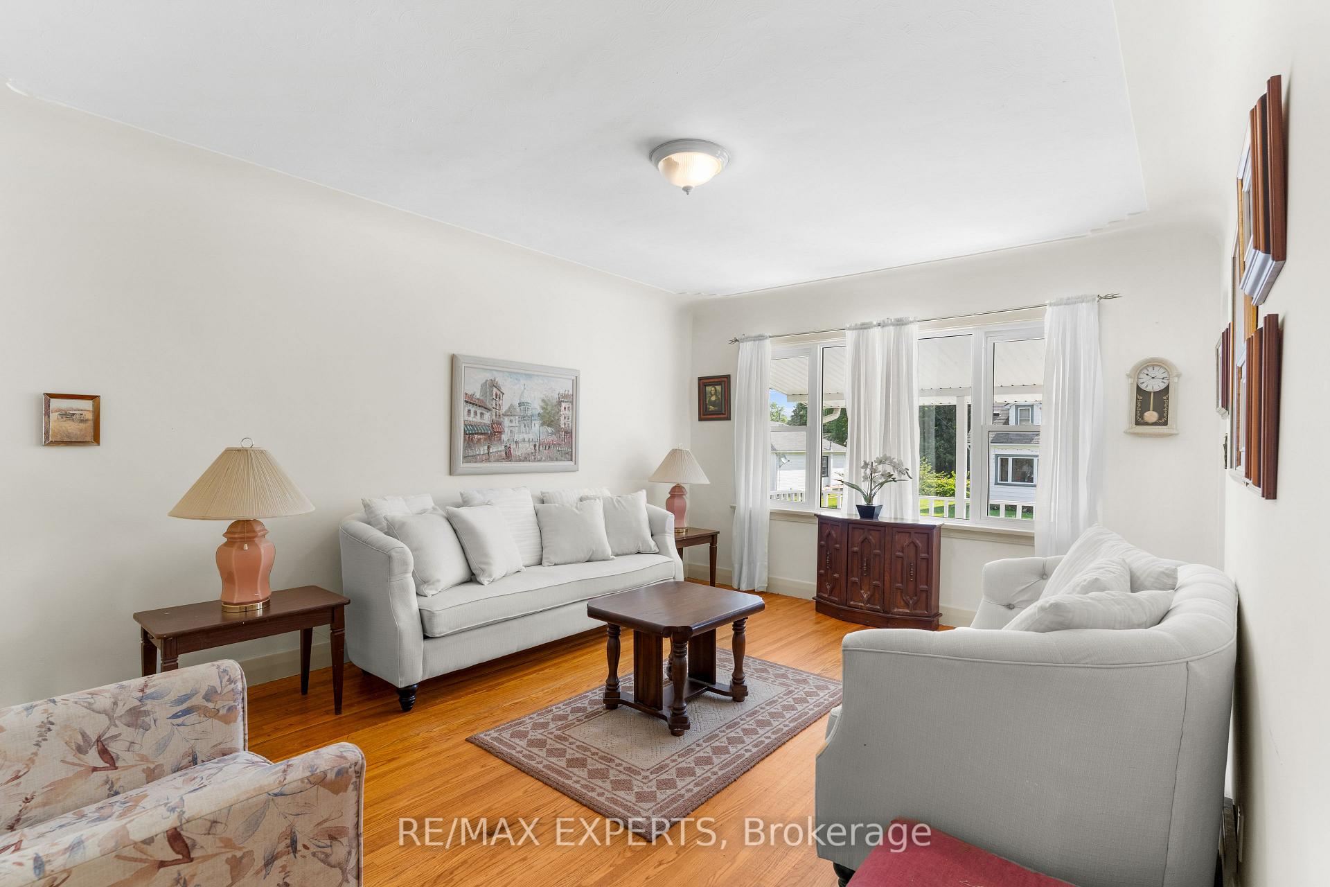 Photo 14 of 5583 Hillside Avenue, Niagara Falls, Hospital — HOMEH
