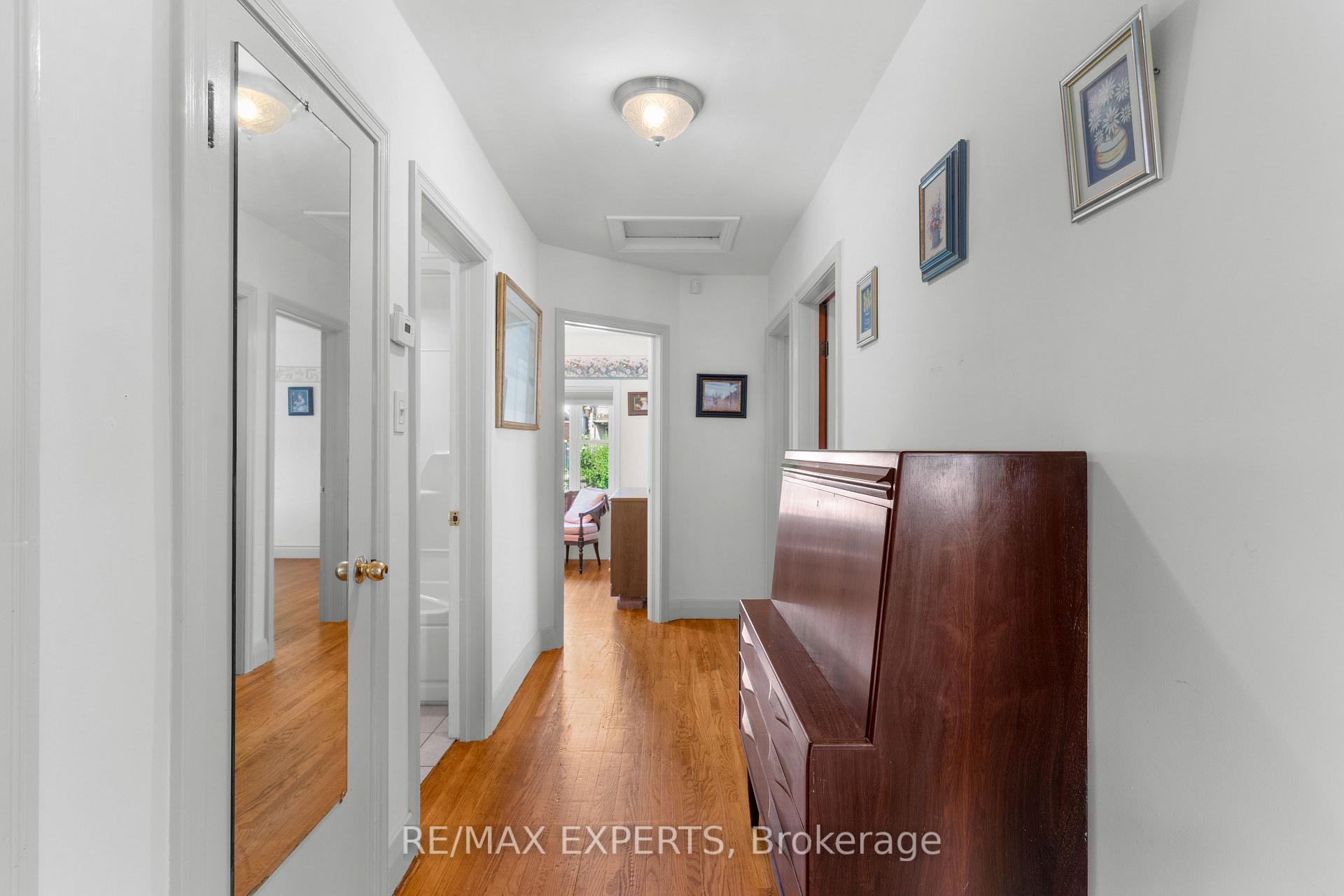 Photo 16 of 5583 Hillside Avenue, Niagara Falls, Hospital — HOMEH