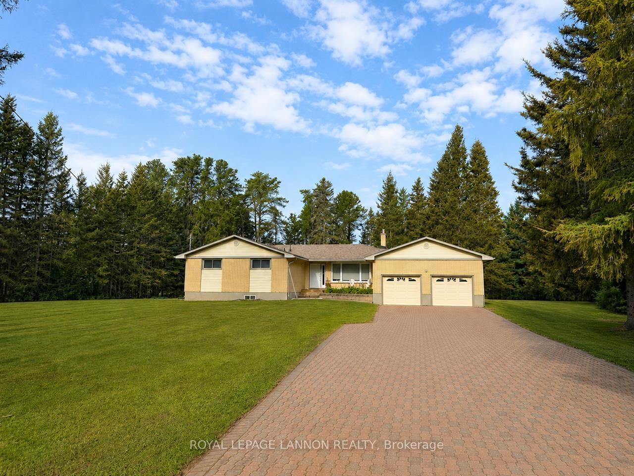 Photo 1 of 3135 Lloyd Street, Thunder Bay, Rosslyn Road — HOMEH