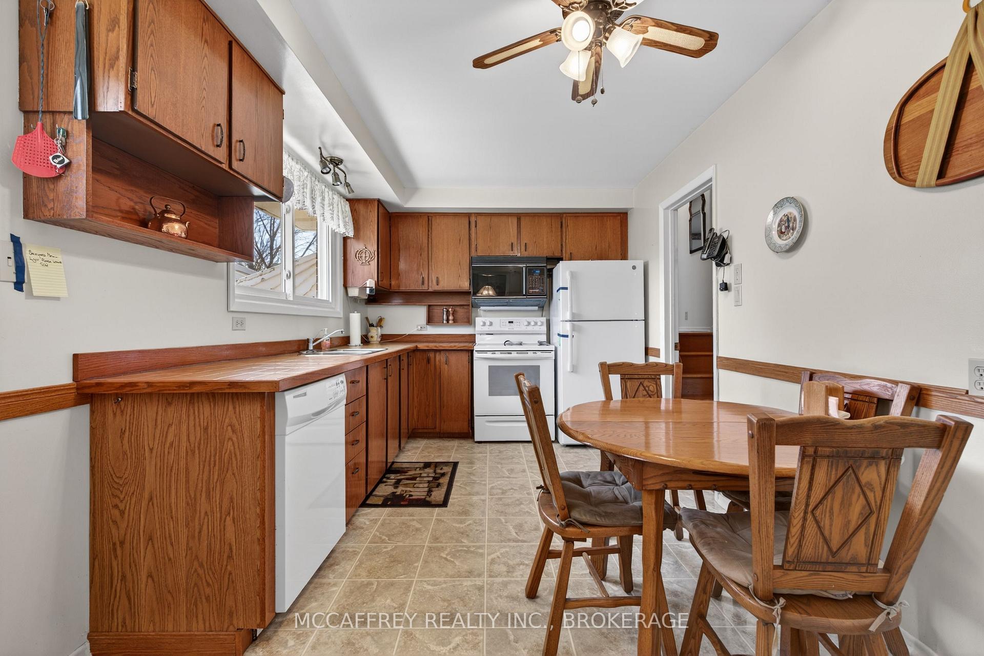 Photo 12 of 212 King Street, Greater Napanee, Greater Napanee — HOMEH