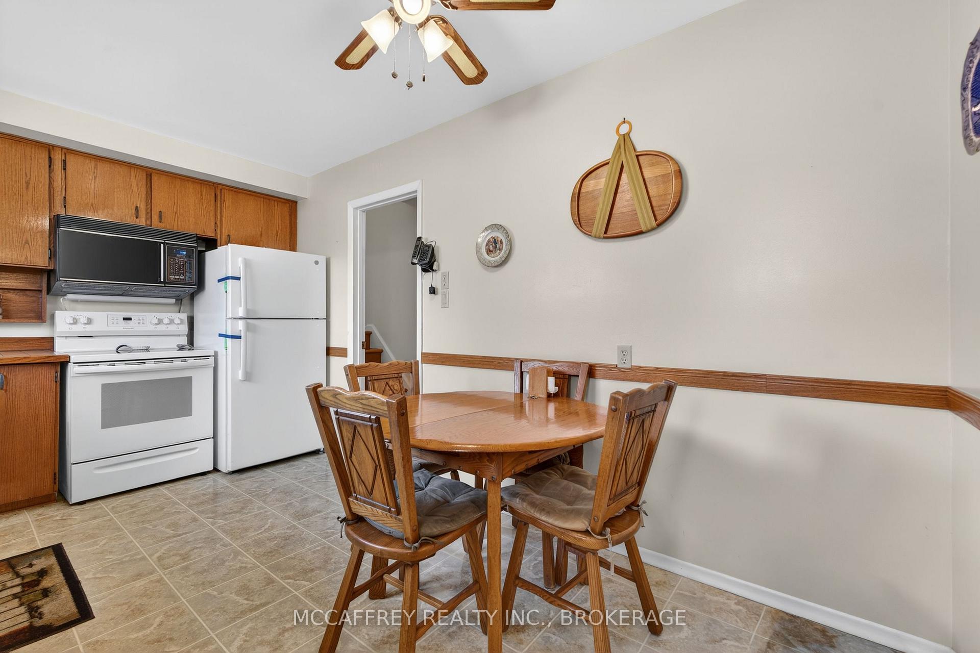 Photo 14 of 212 King Street, Greater Napanee, Greater Napanee — HOMEH