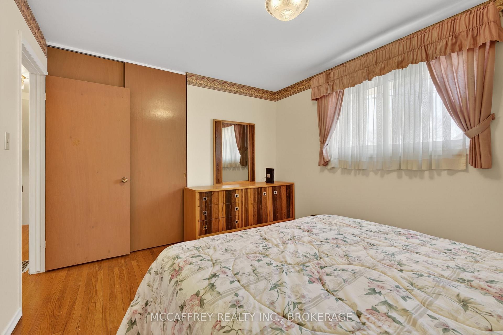 Photo 24 of 212 King Street, Greater Napanee, Greater Napanee — HOMEH