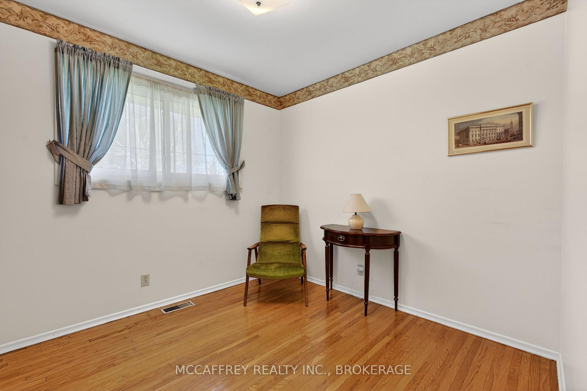 Photo 25 of 212 King Street, Greater Napanee, Greater Napanee — HOMEH