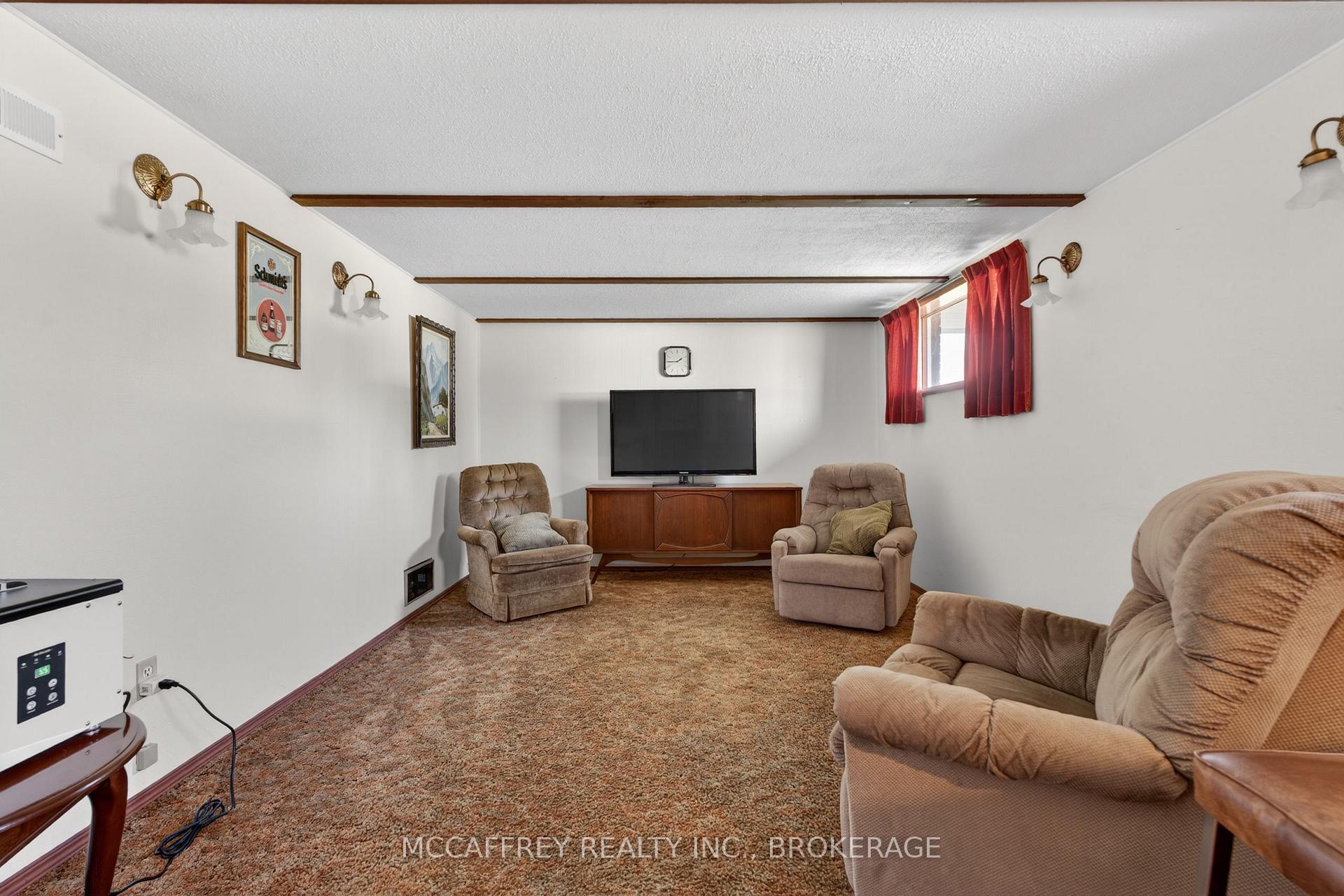 Photo 28 of 212 King Street, Greater Napanee, Greater Napanee — HOMEH