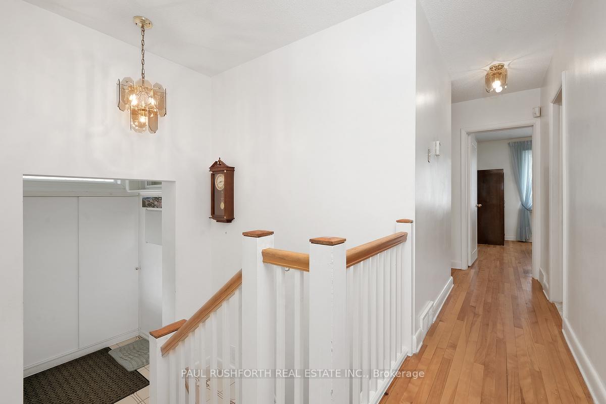 Photo 5 of 1075 Secord Avenue, Ottawa, Billings Bridge — HOMEH
