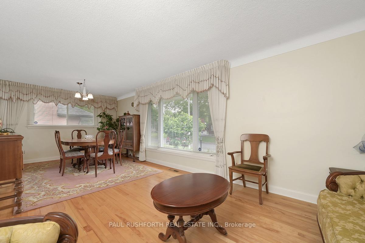 Photo 8 of 1075 Secord Avenue, Ottawa, Billings Bridge — HOMEH