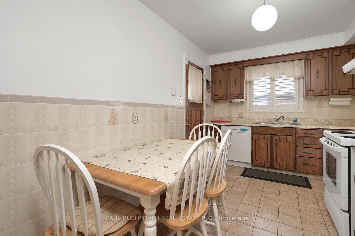 Photo 12 of 1075 Secord Avenue, Ottawa, Billings Bridge — HOMEH