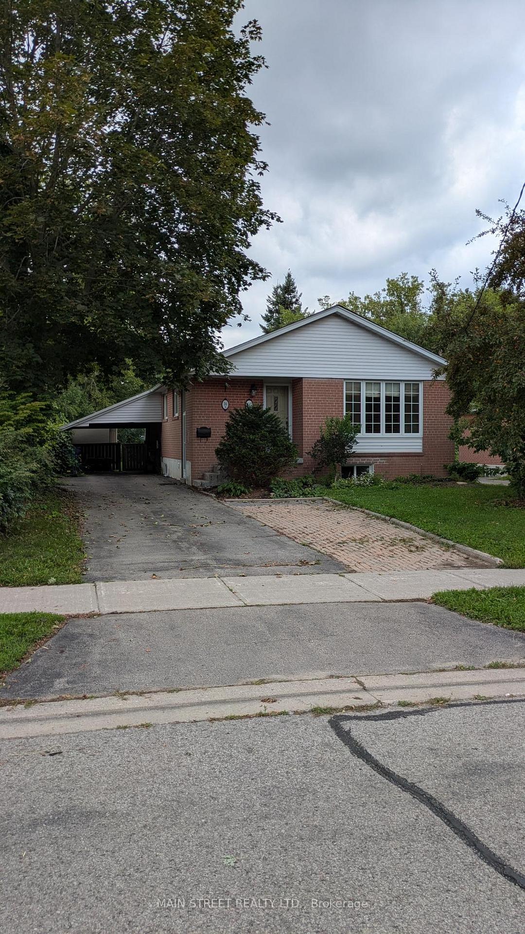 Photo 1 of Unit A, 16 Child Drive, Aurora, Aurora Highlands — HOMEH