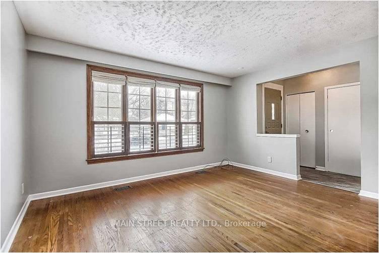 Photo 3 of Unit A, 16 Child Drive, Aurora, Aurora Highlands — HOMEH