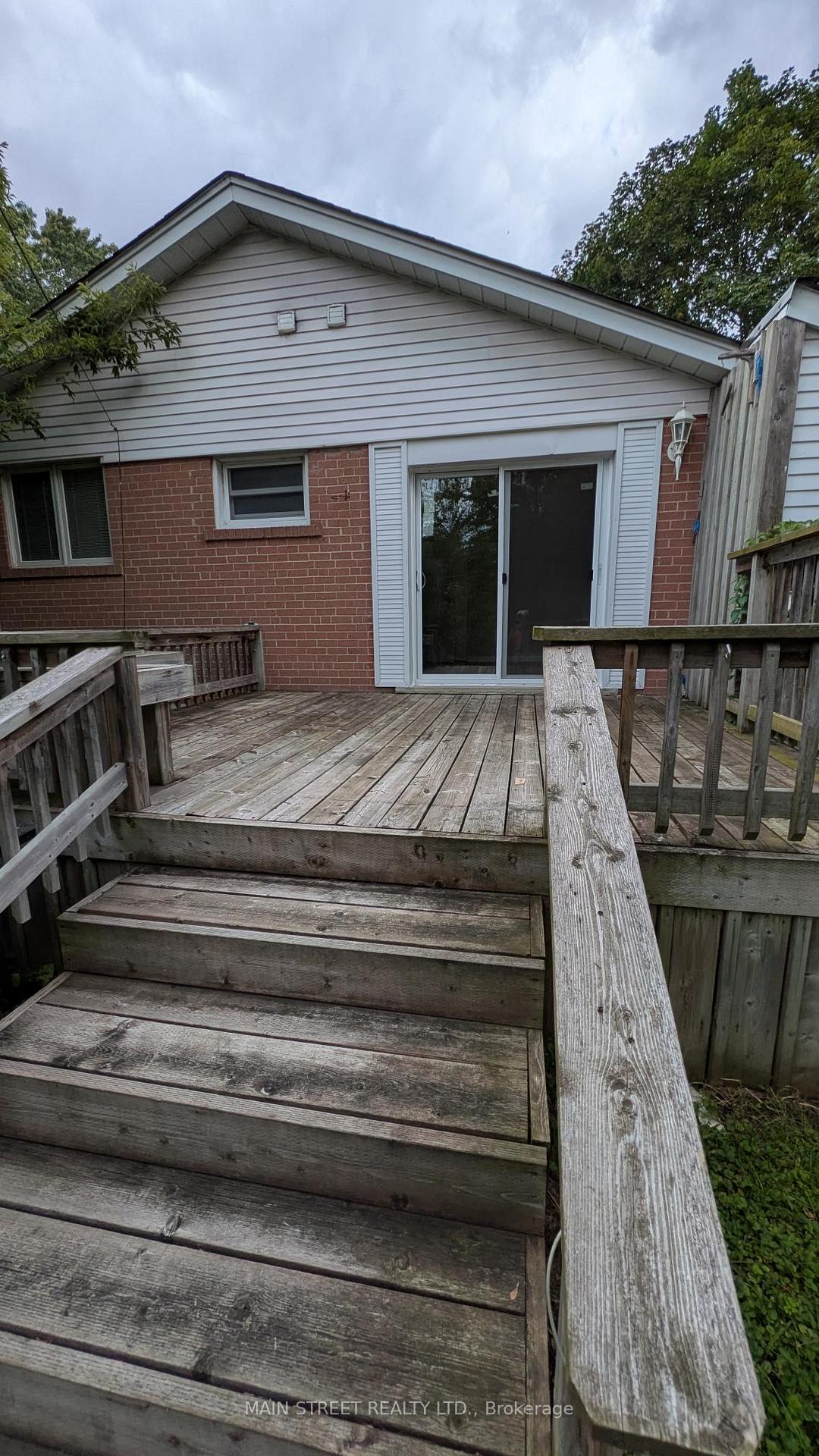 Photo 18 of Unit A, 16 Child Drive, Aurora, Aurora Highlands — HOMEH