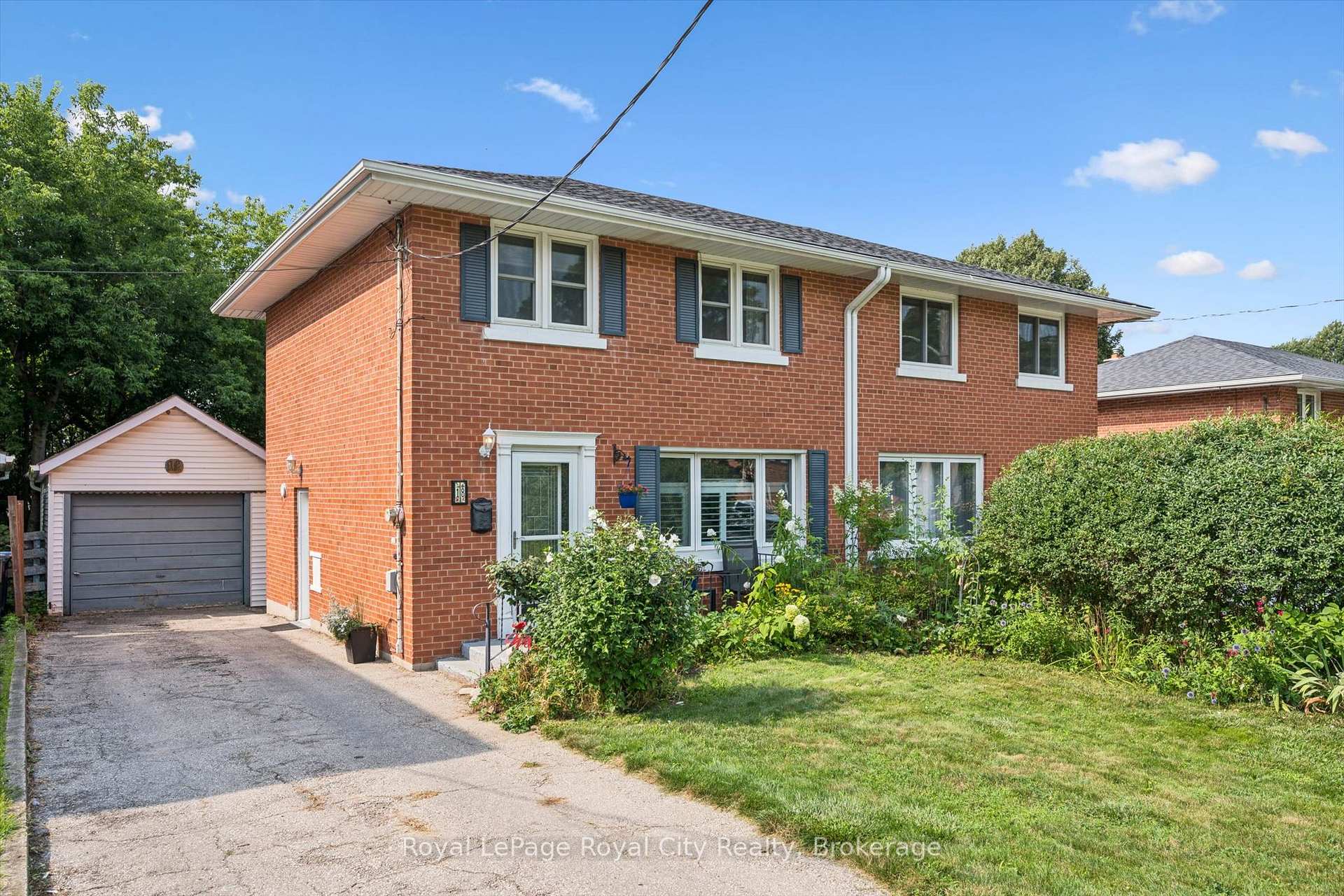 Photo 2 of 18 June Avenue, Guelph, Riverside Park — HOMEH