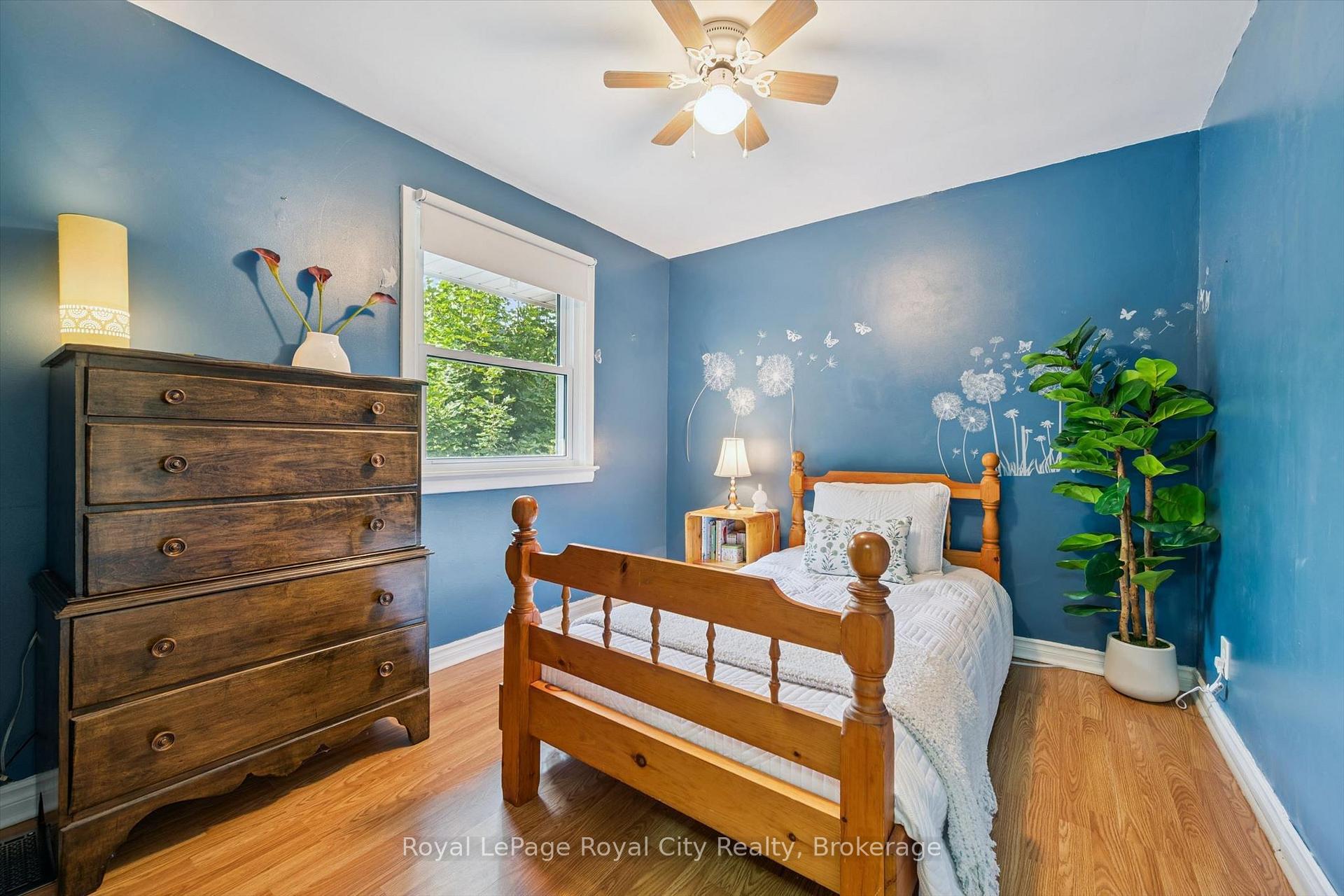 Photo 26 of 18 June Avenue, Guelph, Riverside Park — HOMEH