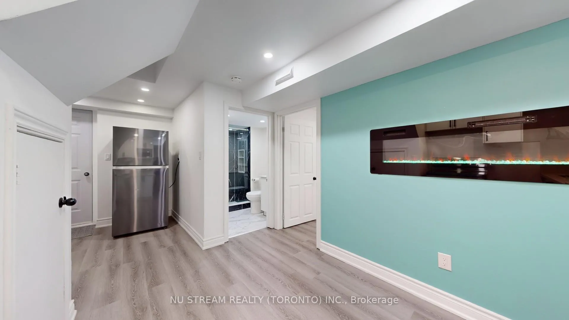 Photo 30 of 40 Bedale Crescent, Markham, Milliken Mills West — HOMEH