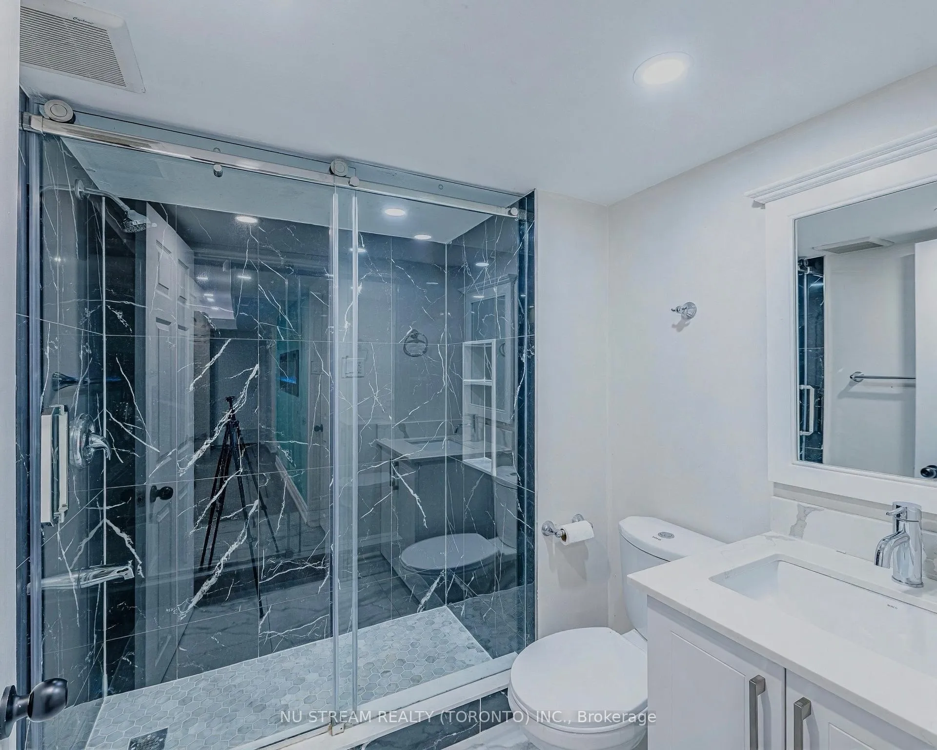 Photo 31 of 40 Bedale Crescent, Markham, Milliken Mills West — HOMEH