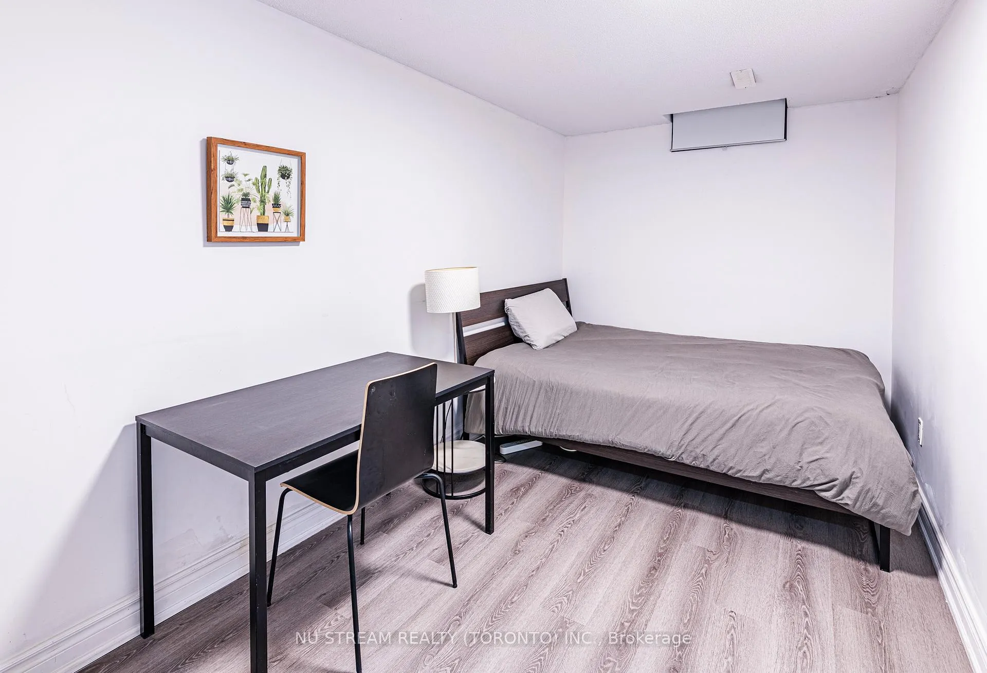 Photo 34 of 40 Bedale Crescent, Markham, Milliken Mills West — HOMEH