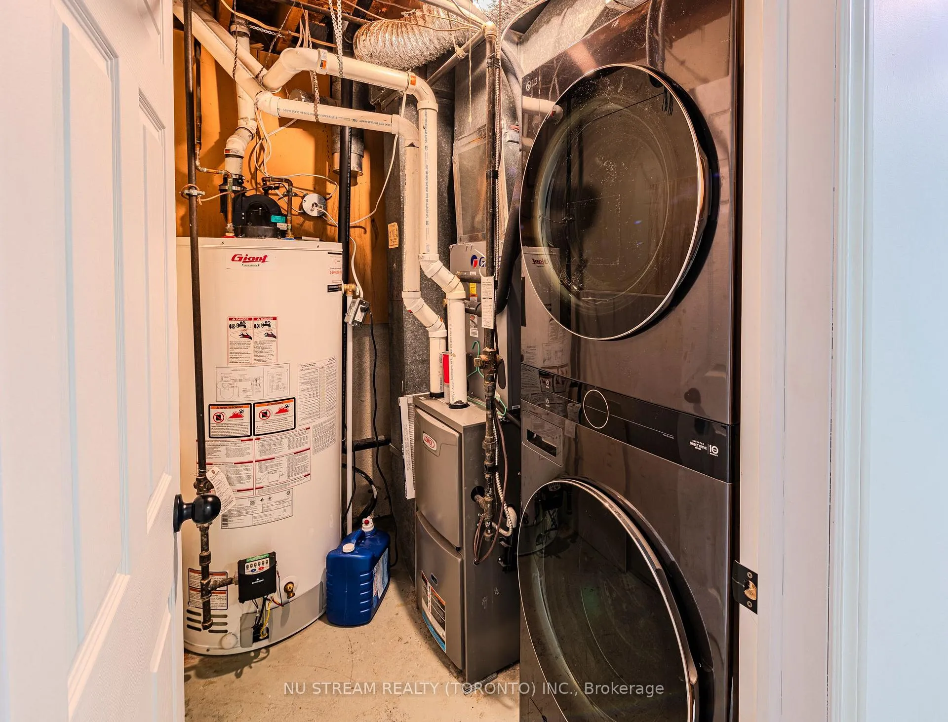 Photo 38 of 40 Bedale Crescent, Markham, Milliken Mills West — HOMEH