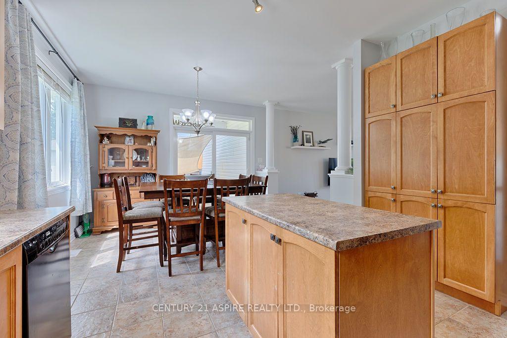 Photo 11 of 12 Bedard Boulevard, Petawawa, Petawawa — HOMEH