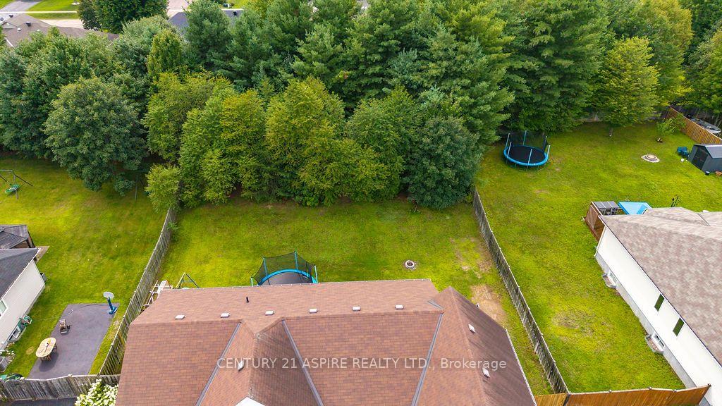 Photo 38 of 12 Bedard Boulevard, Petawawa, Petawawa — HOMEH