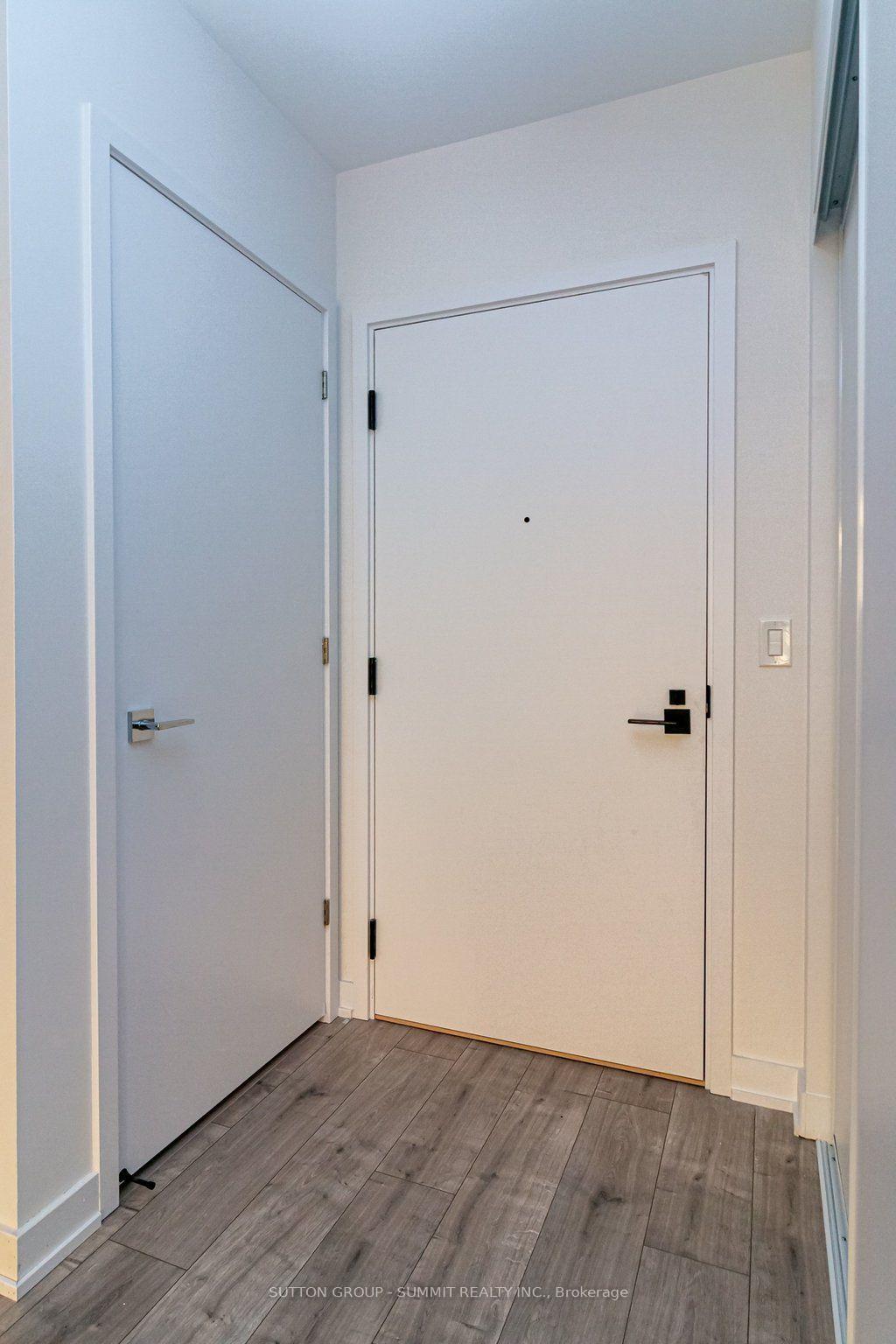 Photo 10 of Unit 610, 500 Plains Road, Burlington, LaSalle — HOMEH